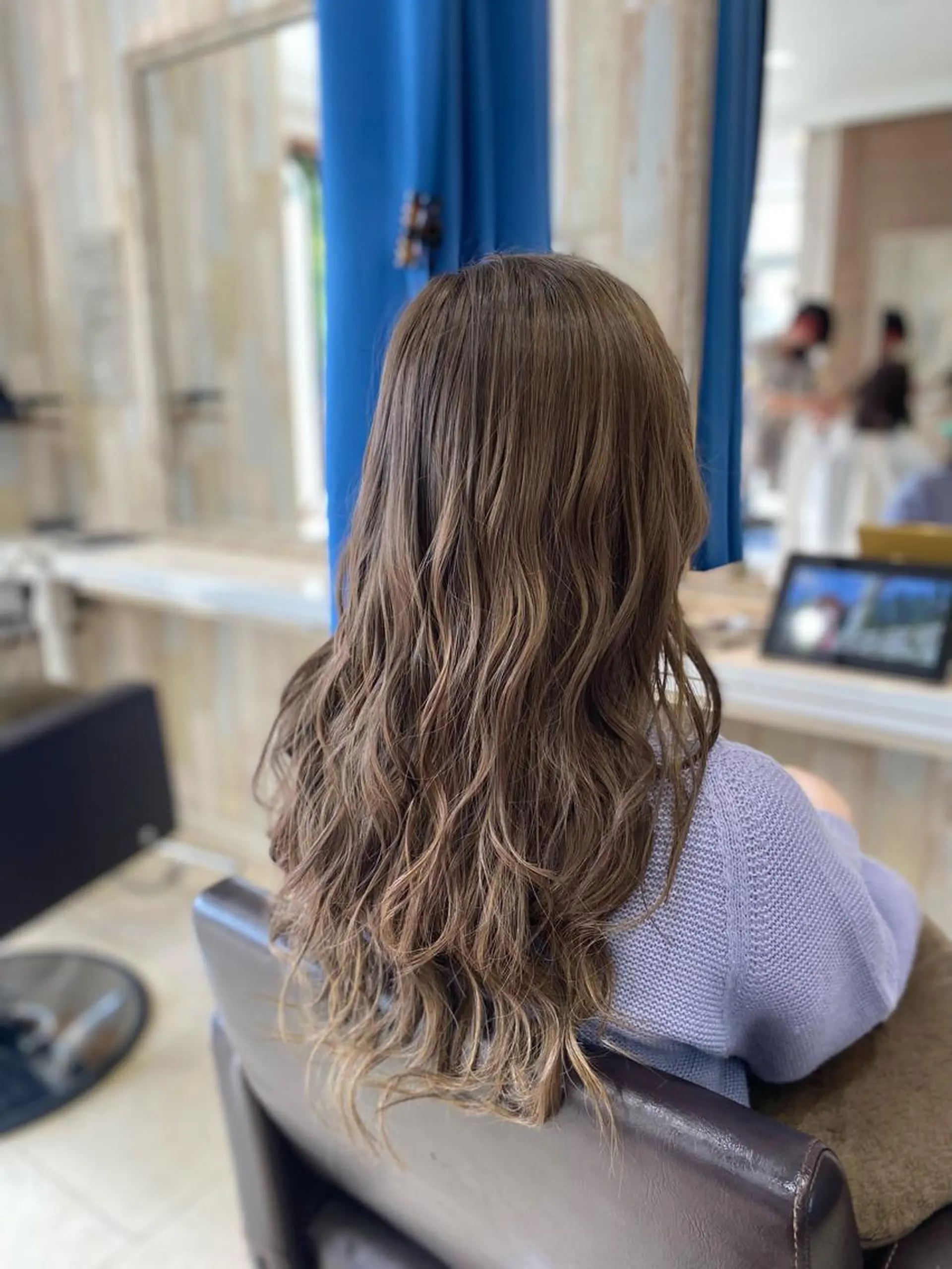 ロング エクステ 石井 彰浩のヘアスタイル