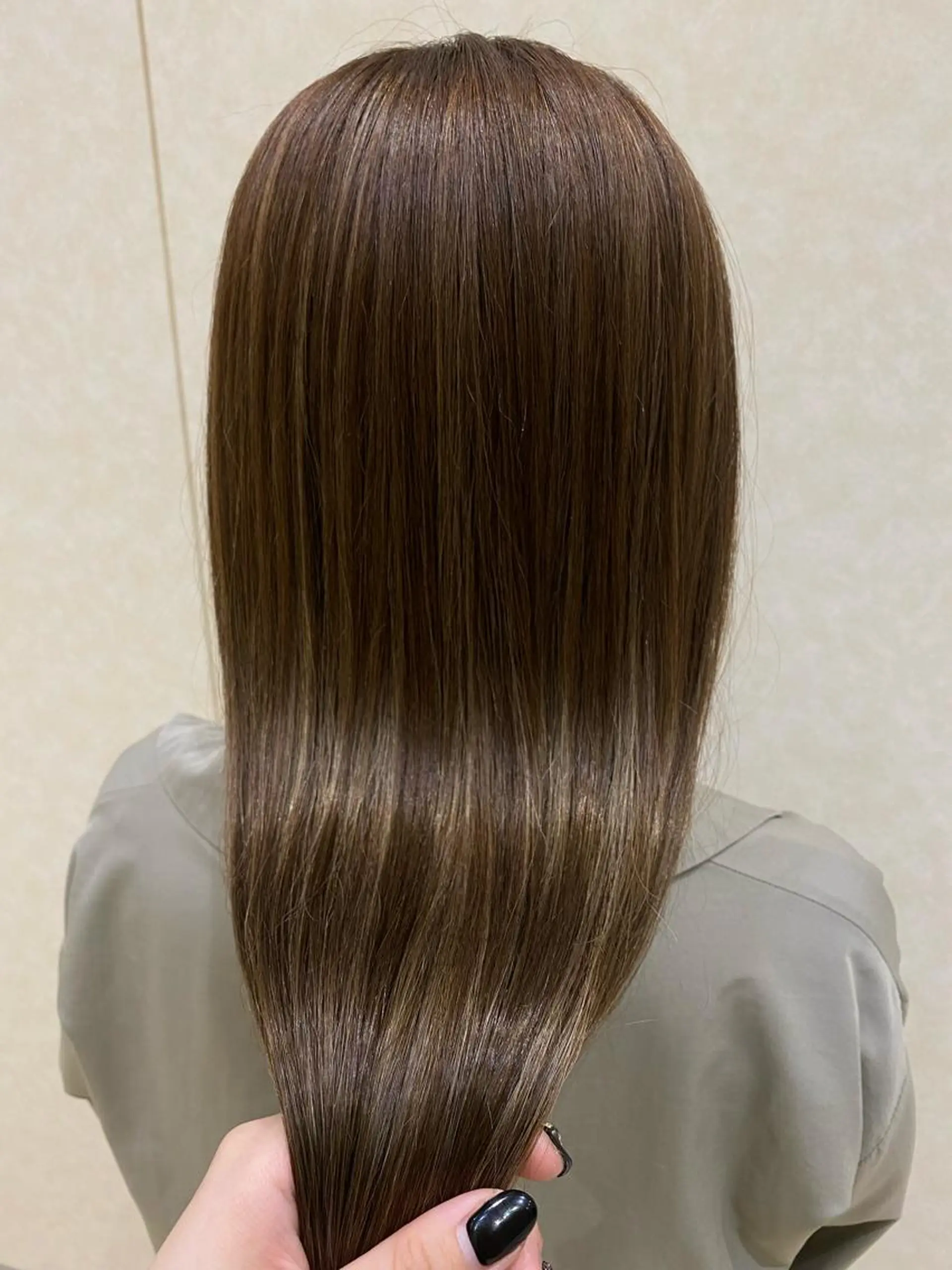 ロング OLIVE所属・小倉 沙織のヘアスタイル