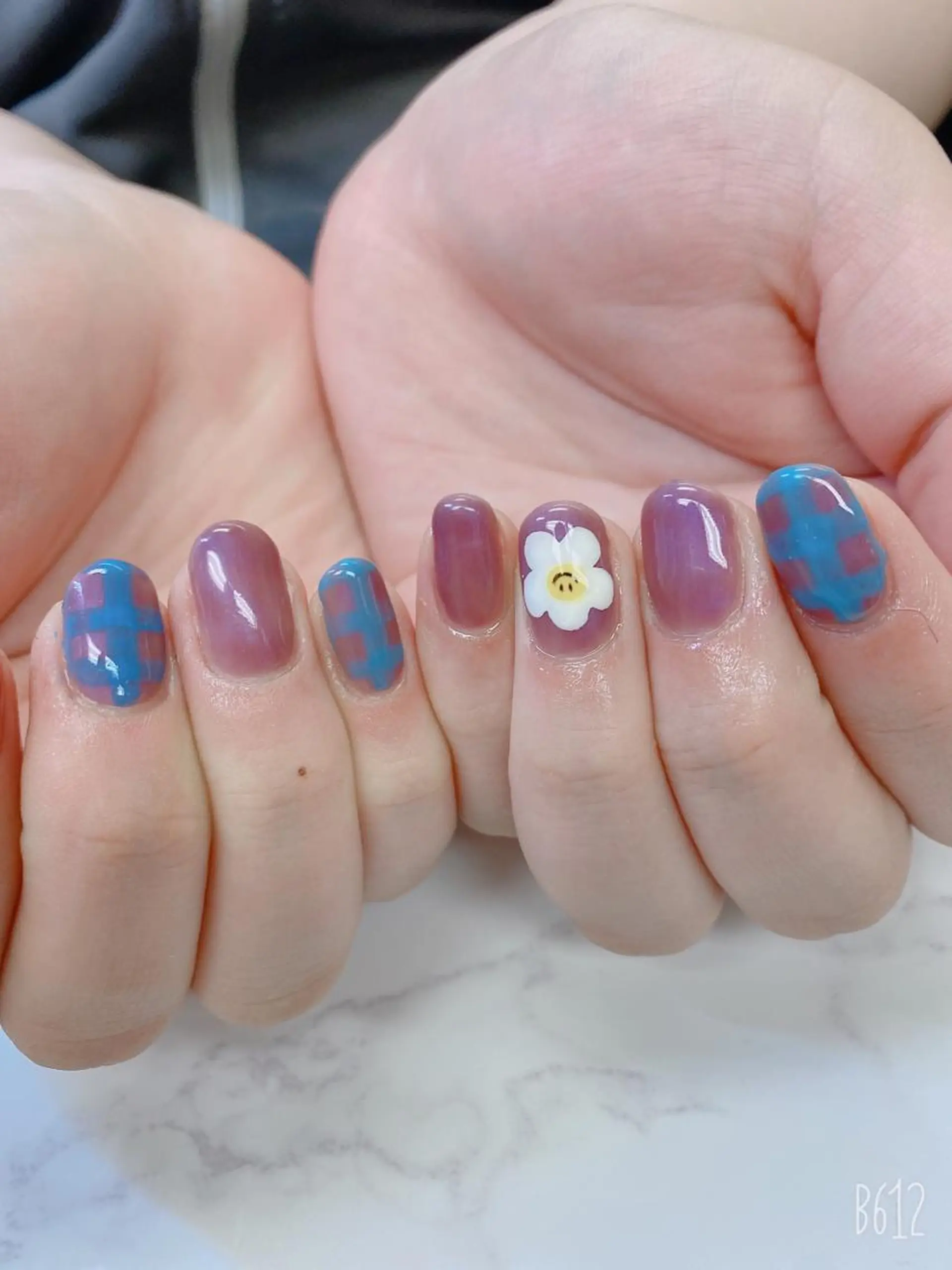 ショート ハンドネイル JNA認定講師🌸 RIEのネイルデザイン