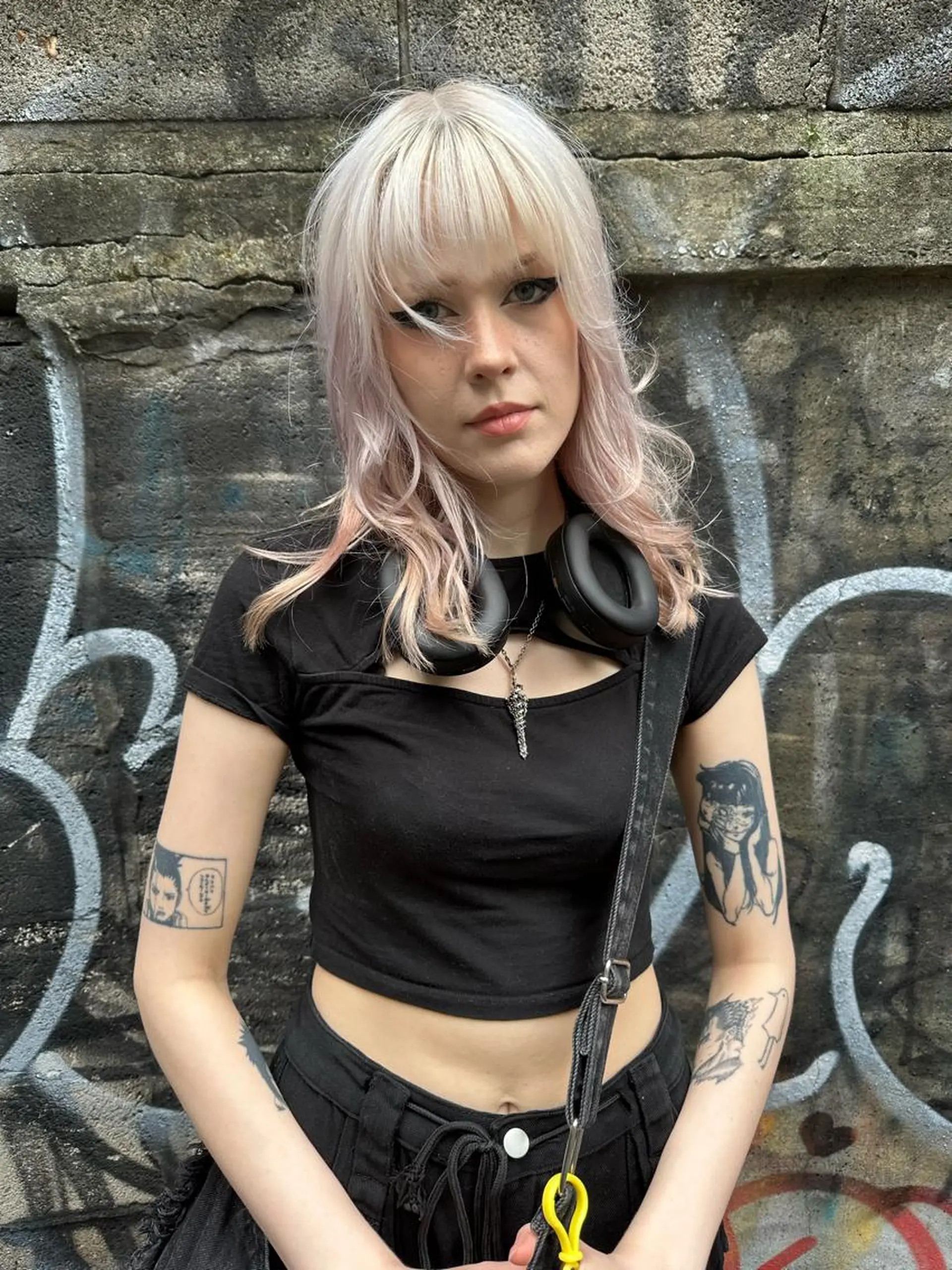 セミロング ✴︎TO-MA✴︎ レッドカラー/透明感のヘアスタイル