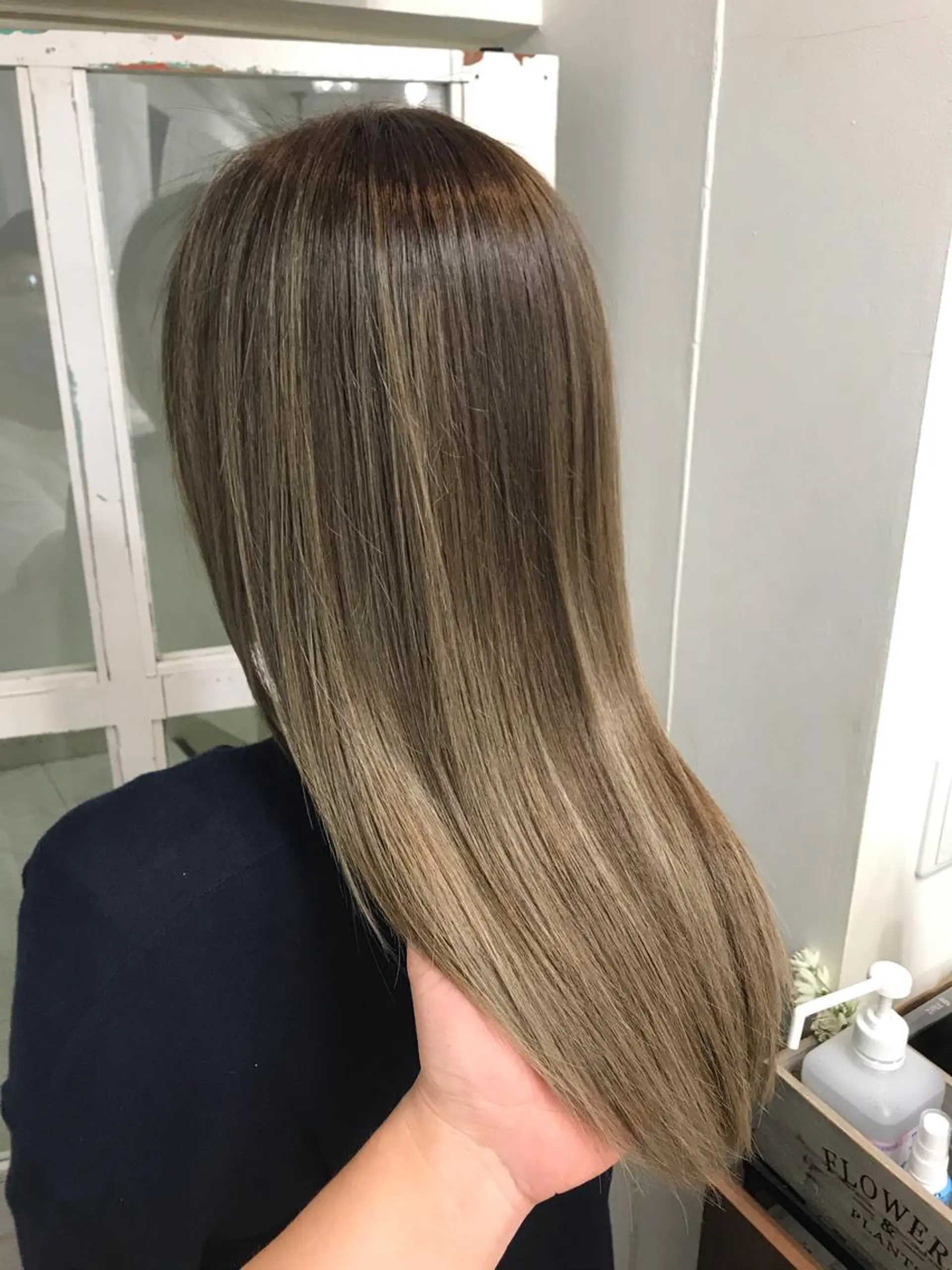 カット ヘアカラー 縮毛矯正 トリートメント ていねい技術No.1 🌈諏訪 健太のヘアスタイル