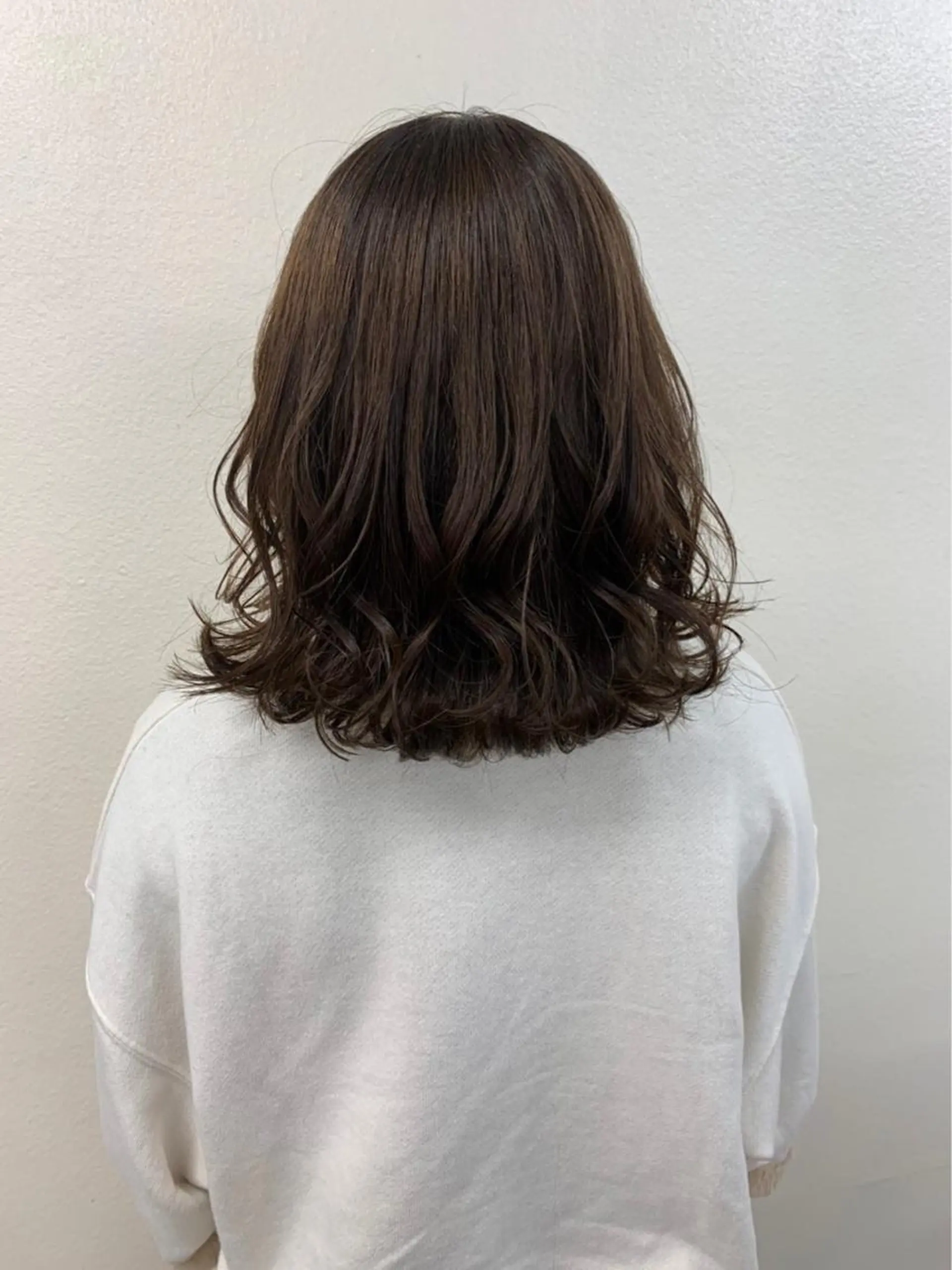 セミロング メンズレディース お任せください伊織のヘアスタイル