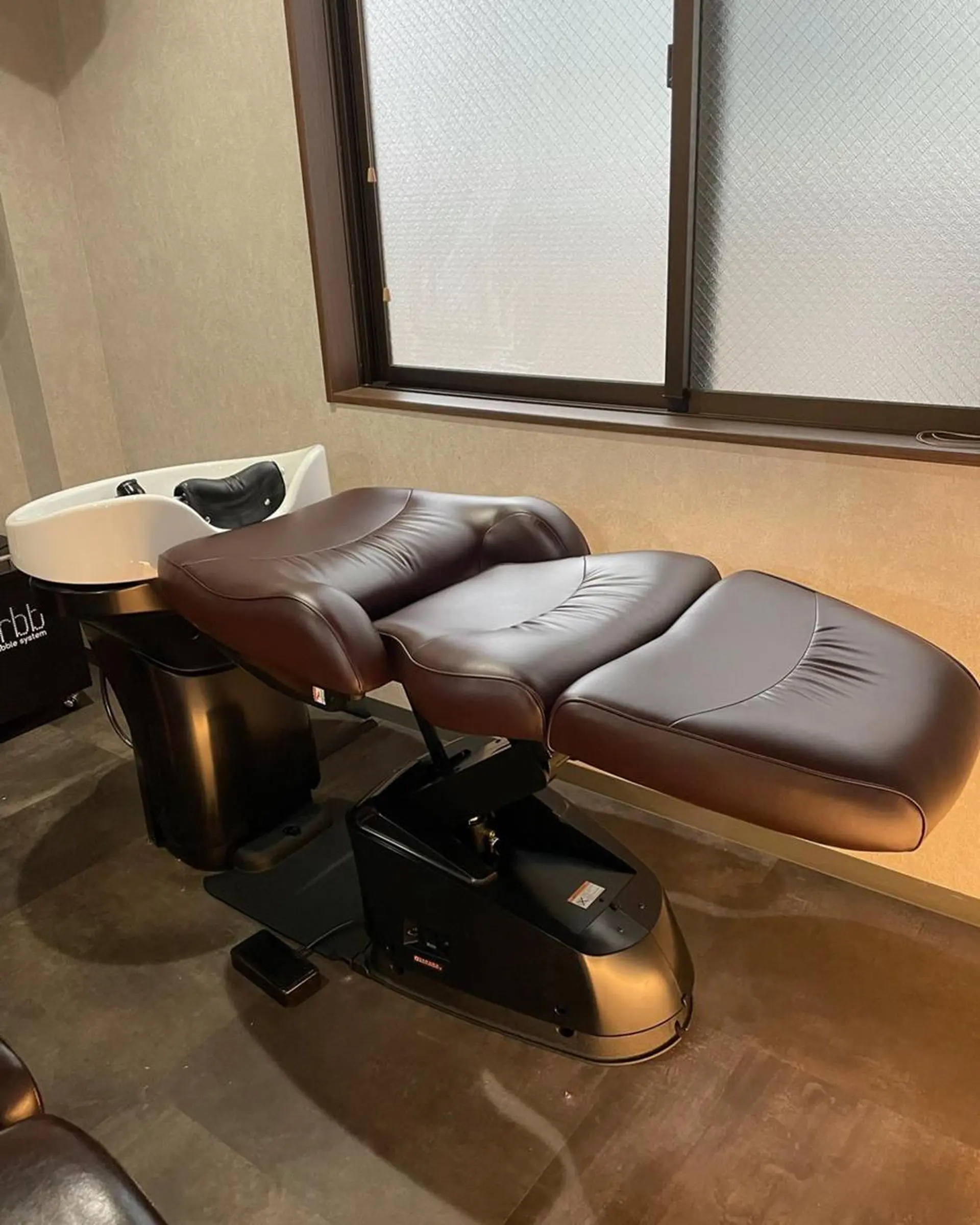 ショート カラー パーマ ヘアアレンジ メンズ キッズ ネイル マツエク・マツパ メンズハイライト メンズインナーカラー アクアカラー ベージュカラー ハイライトカラー Saffyハリウッド トリートメント◎のヘアスタイル