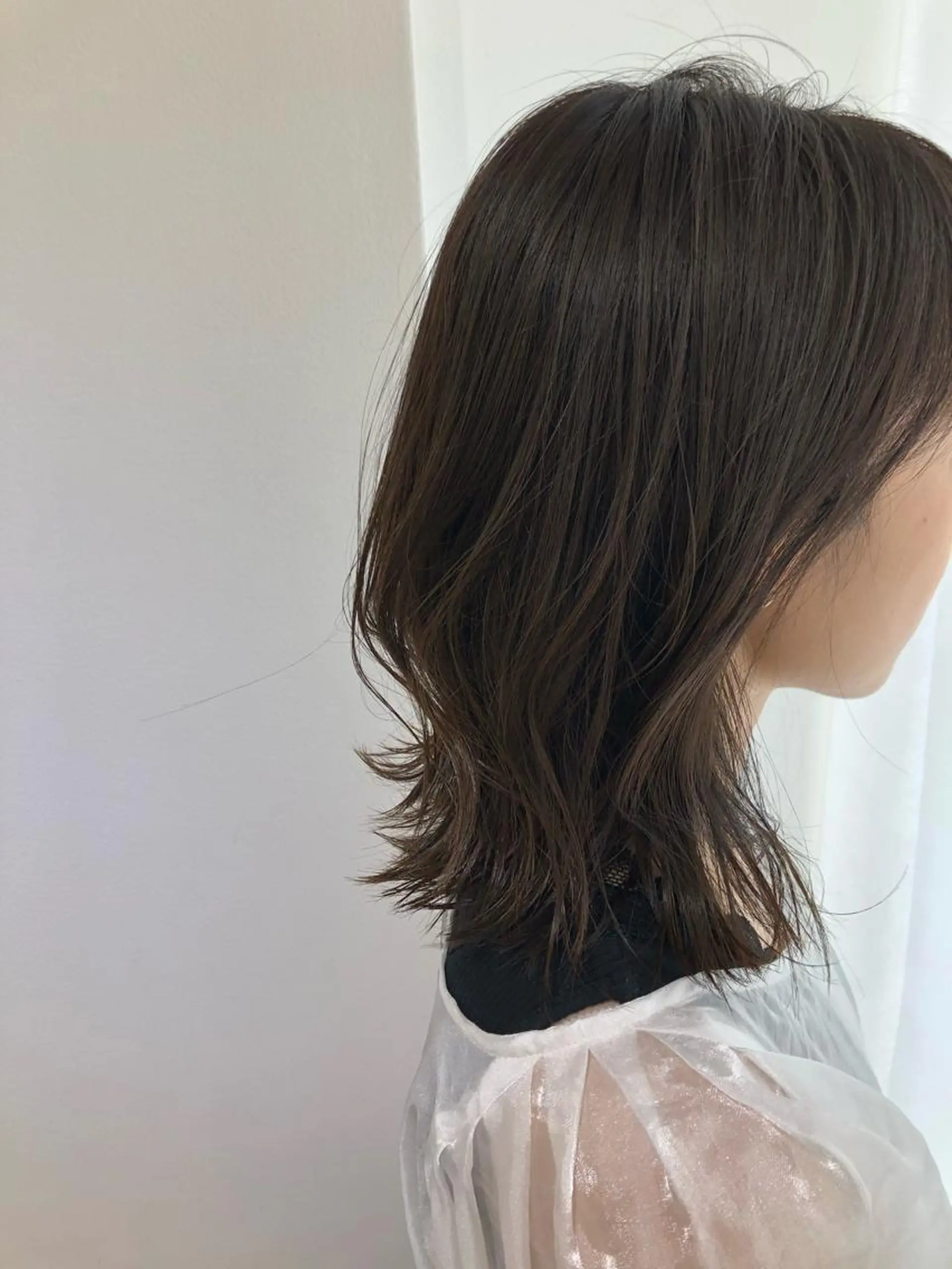 ミディアム カラー グレージュ オリーブグレージュ オリーブグレー ボブ 過去一の柔髪ヘア 🌿IVYjoureのヘアスタイル