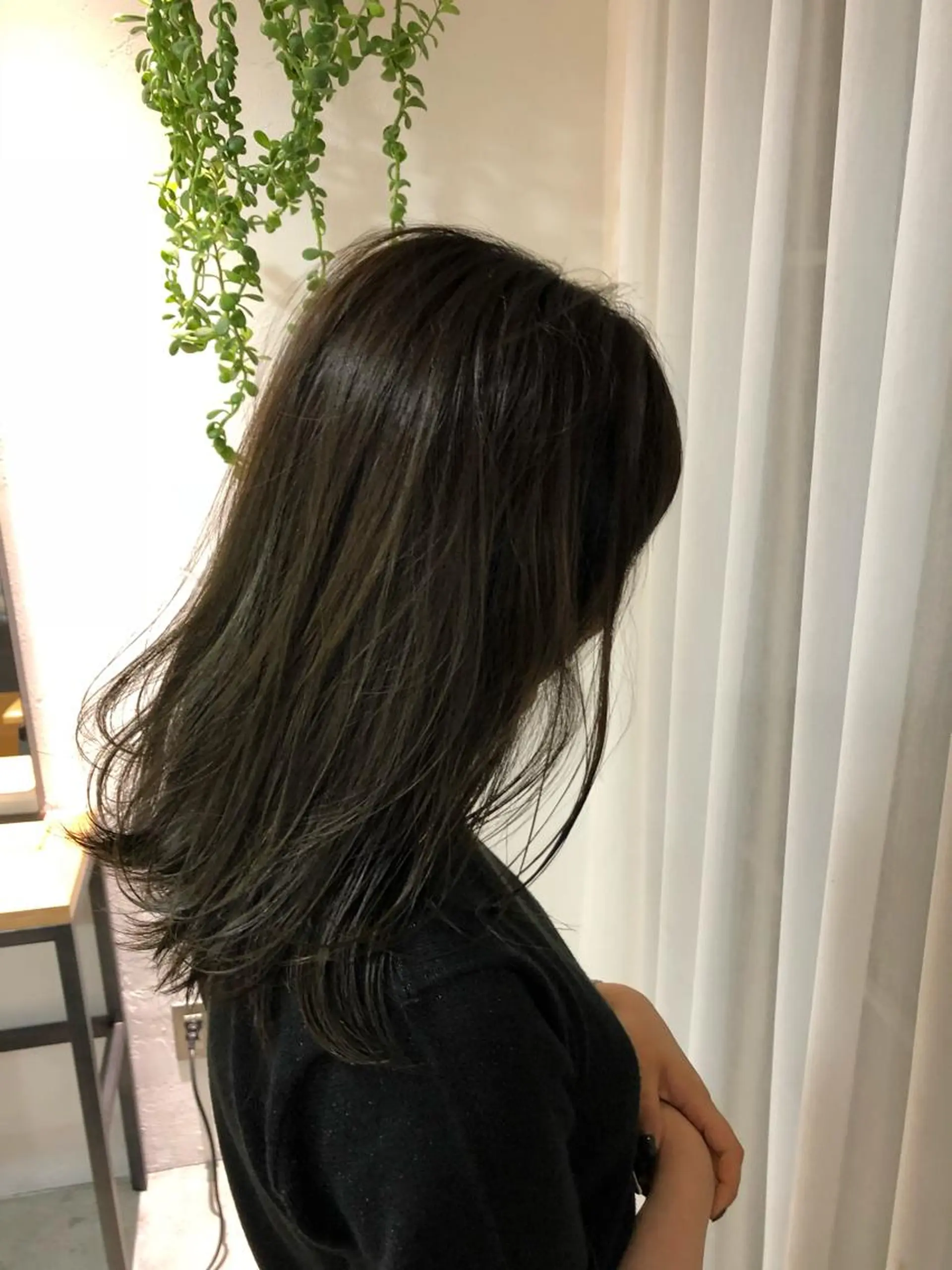 セミロング カラー ヘアカラー トリートメント IVORY.所属・🟩くすみブラウン/ ショート/ボブ/大司のヘアスタイル