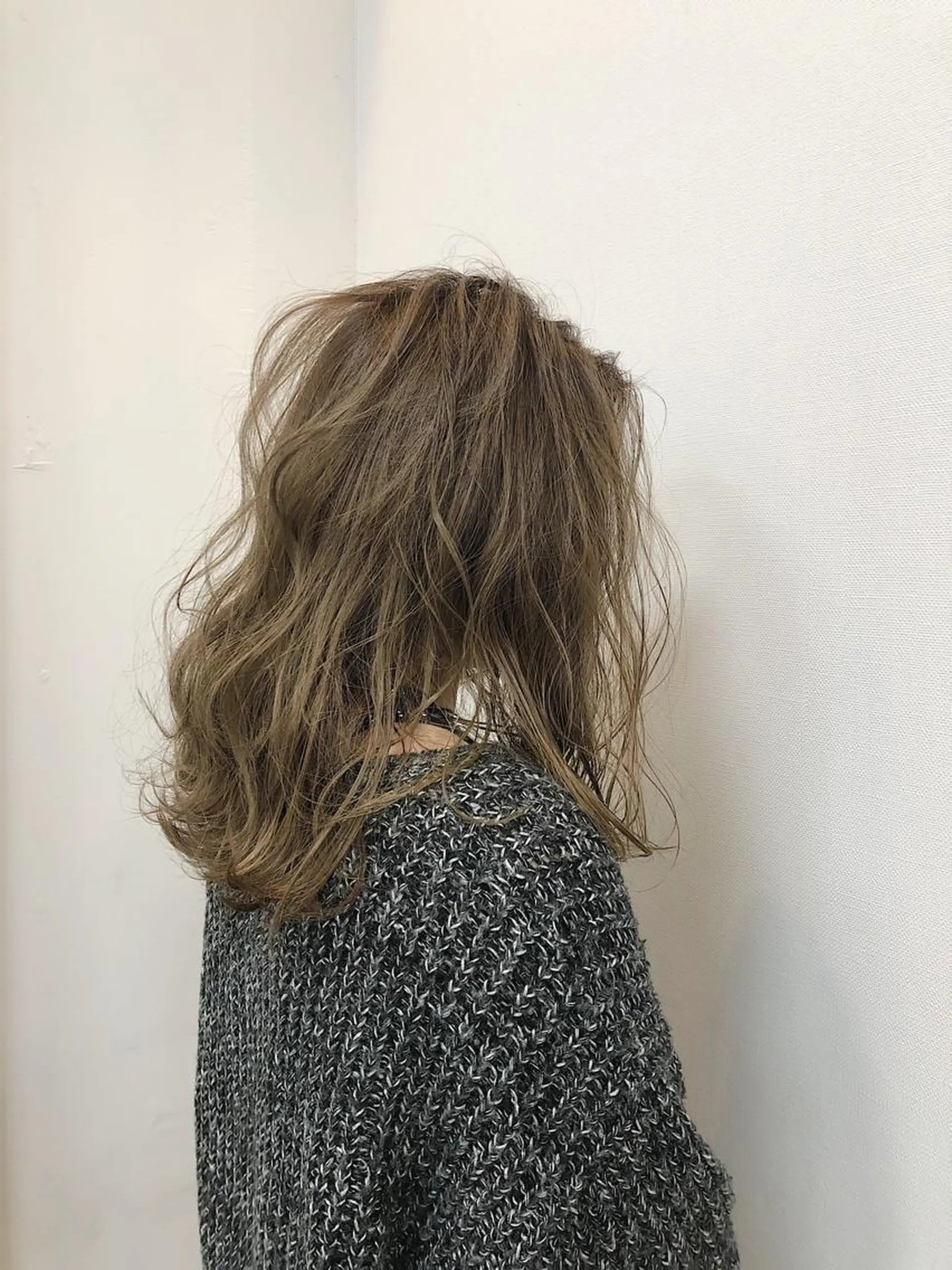 セミロング レイヤー×縮毛矯正 深見 拓のヘアスタイル