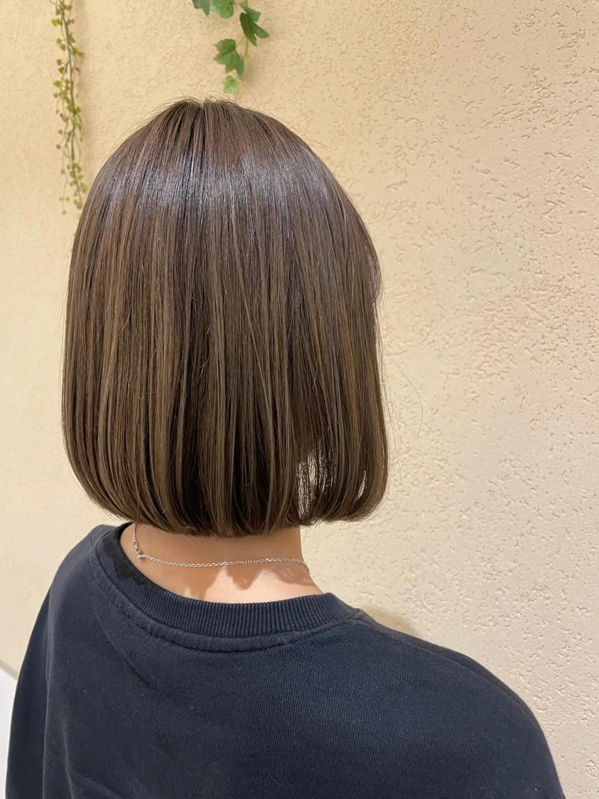 ミディアム カラー シャドールーツ美容師 篠原康太のヘアスタイル