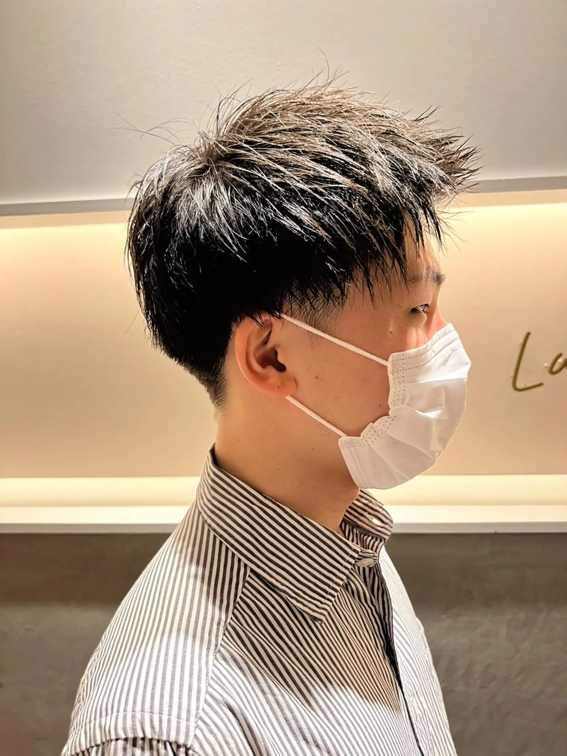 ショート メンズ ビジネス メンズカット曲がる 縮毛矯正佐々木タクマのヘアスタイル