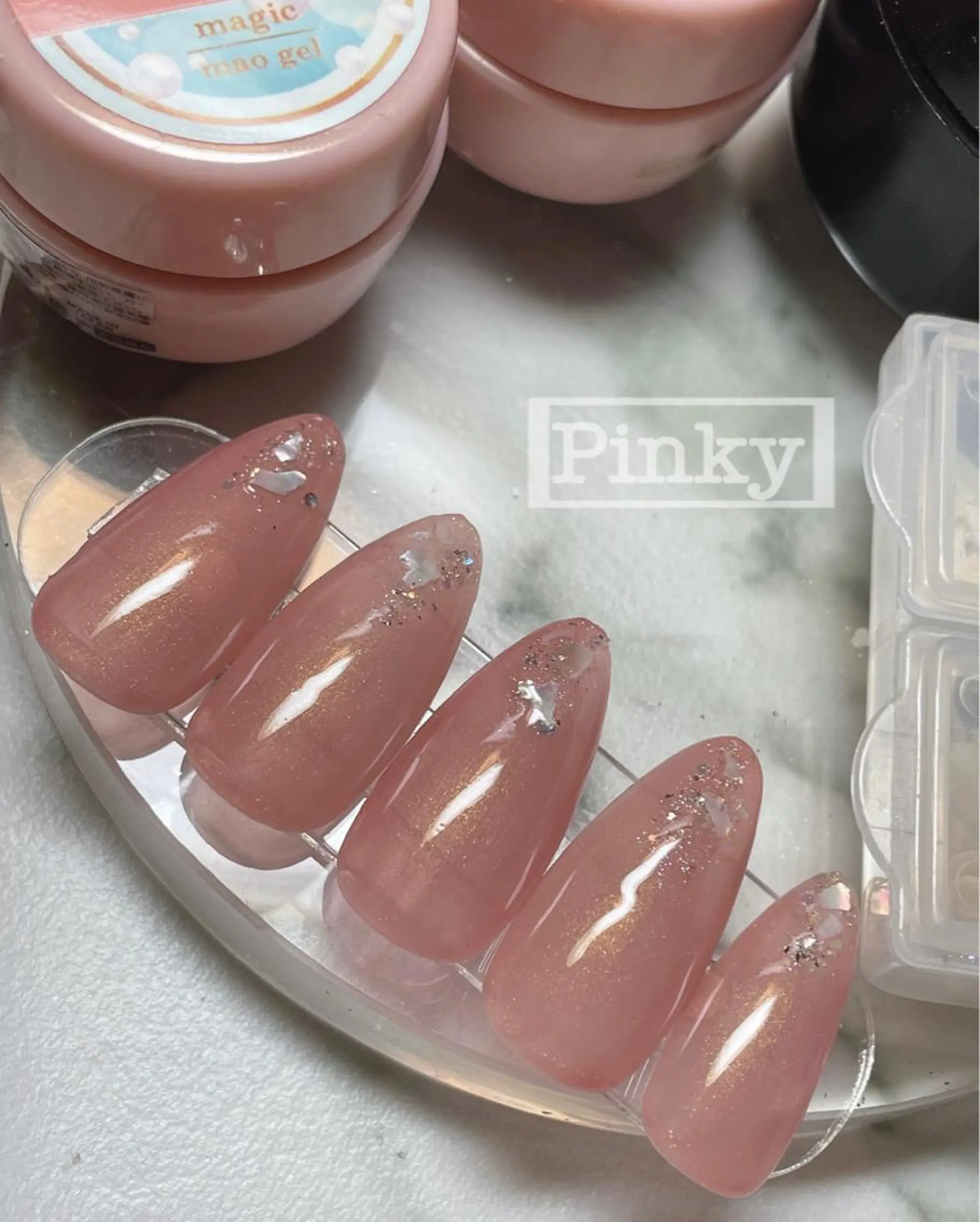 ネイル アートネイル オフィスネイル ワンカラーネイル シンプルネイル 高野 祐紀のネイルデザイン