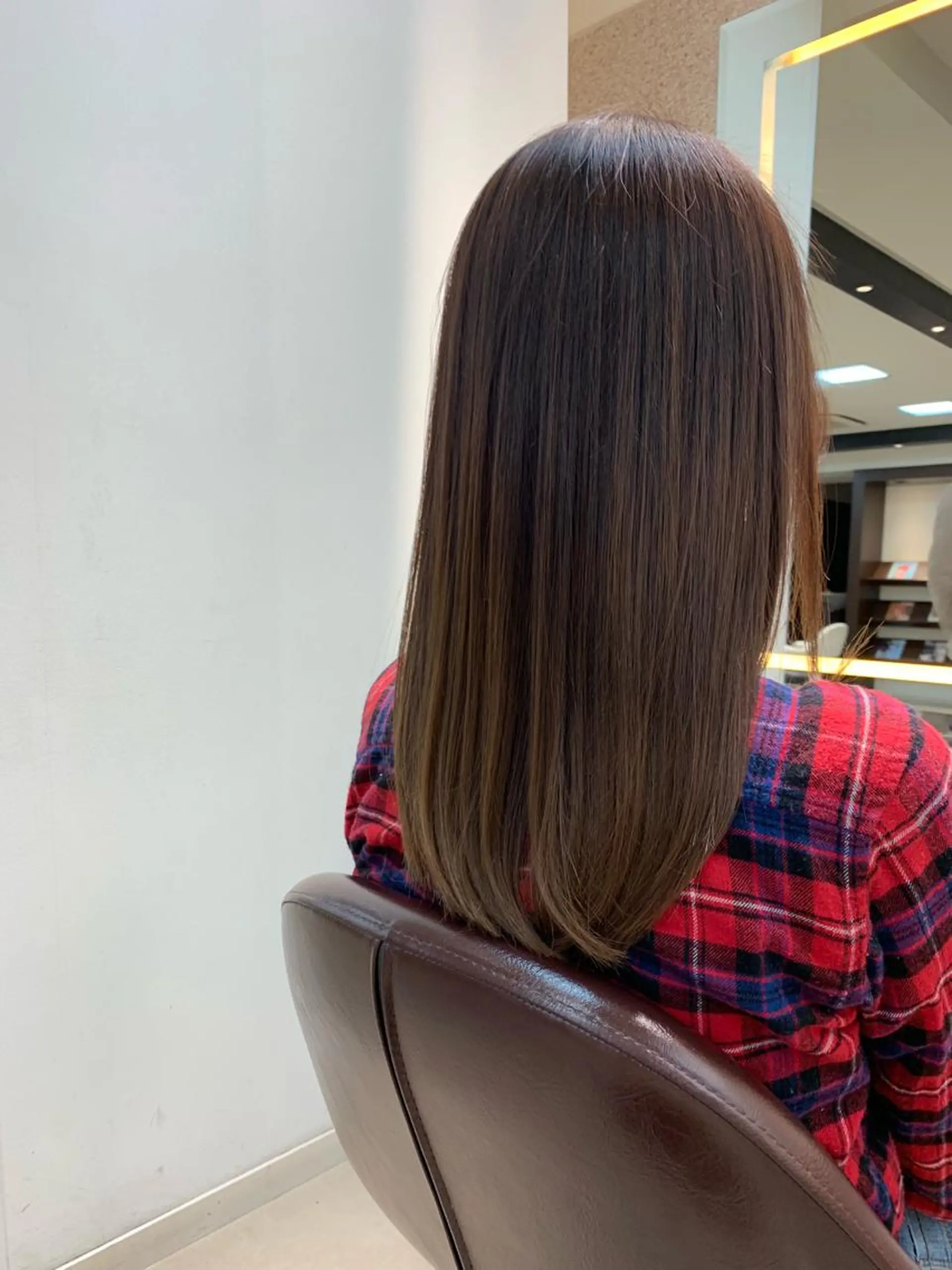 セミロング くせ毛 髪質改善 縮毛矯正 トリートメント カット 縮毛矯正 トリートメント ヘッドスパ 近 紗理奈のヘアスタイル