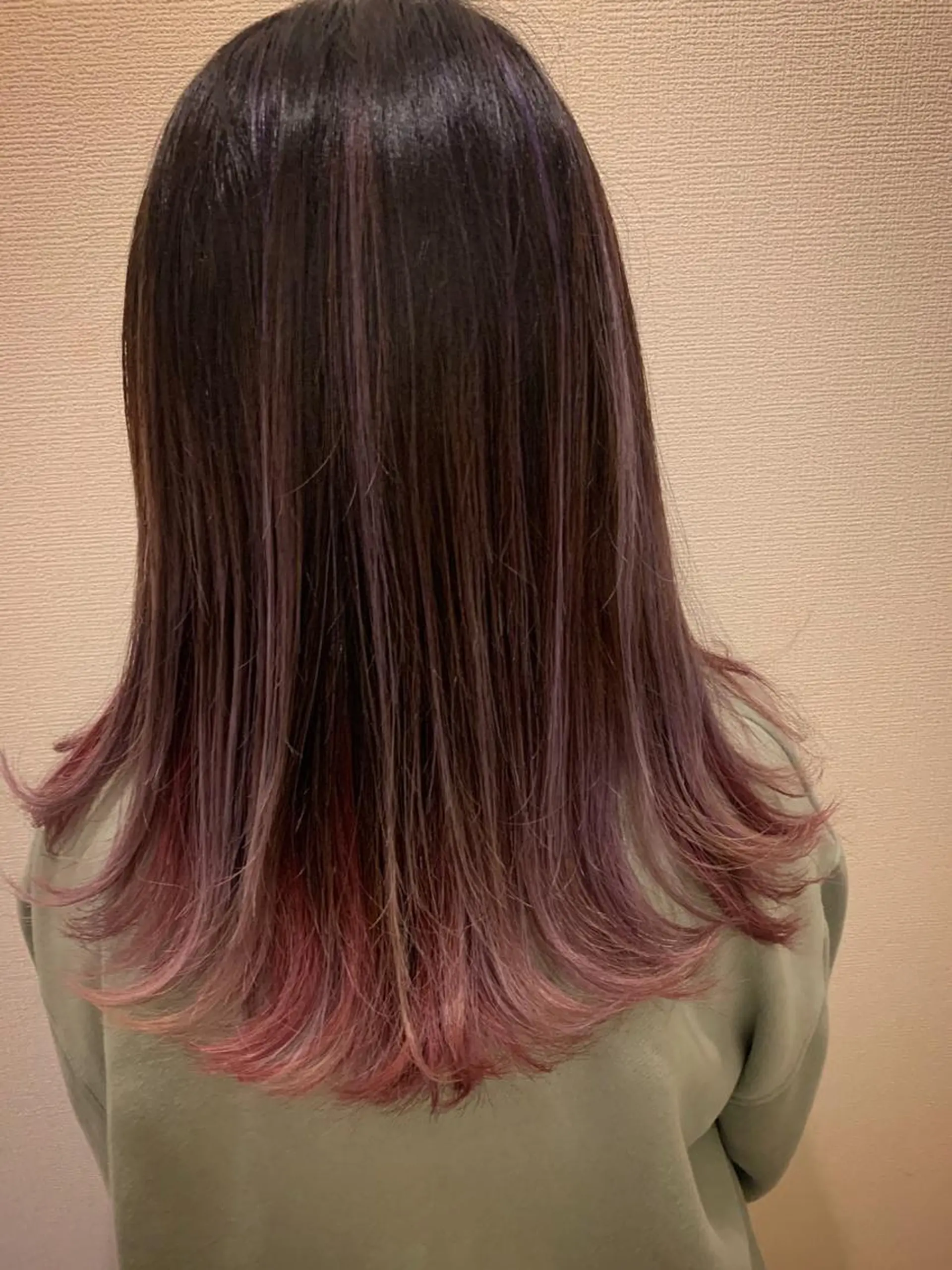 ミディアム カット ヘアカラー トリートメント Pēji所属・松村 総のヘアスタイル