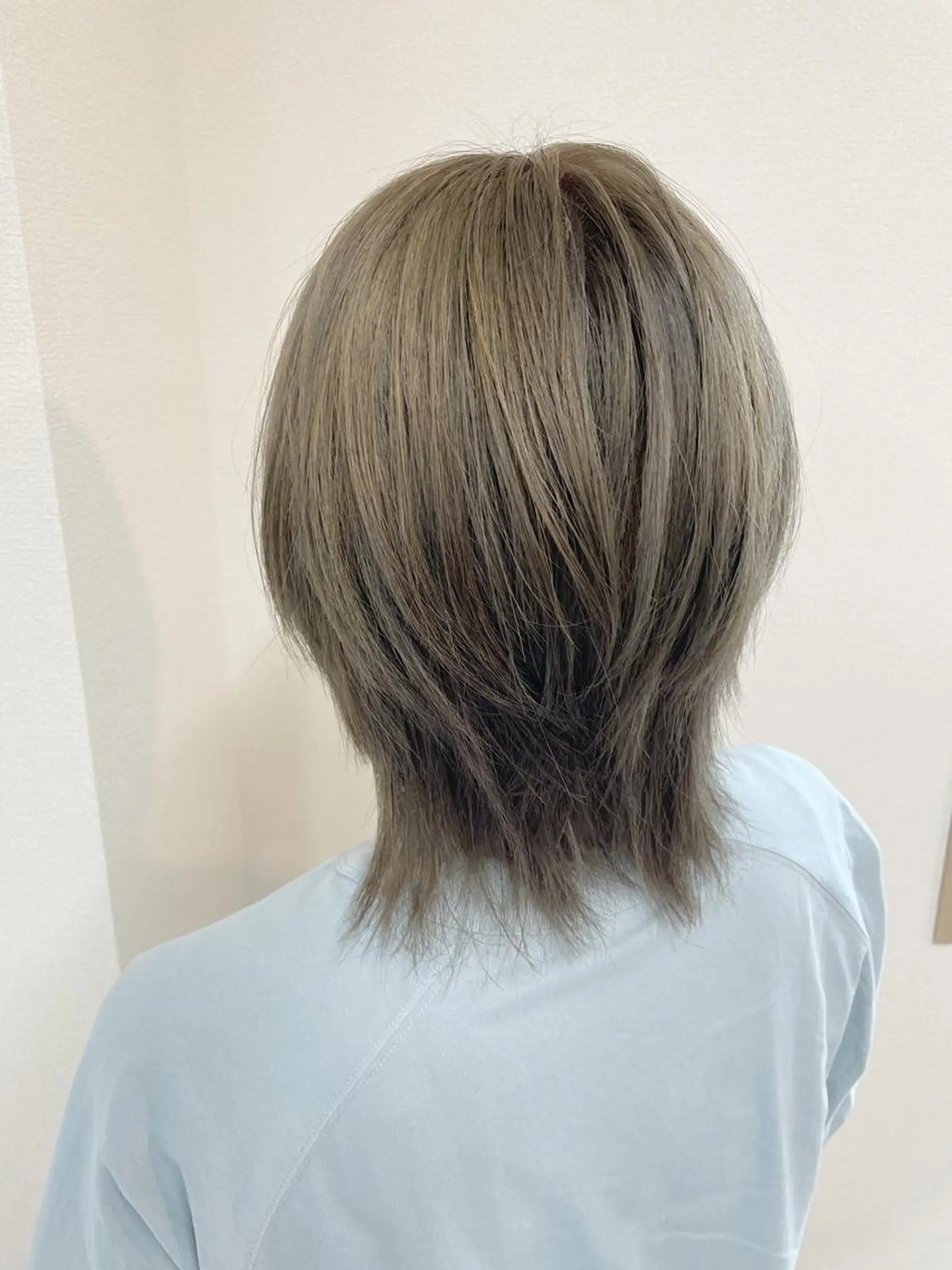 ショート カラー ケアブリーチ /髪質 改善/古橋圭史郎のヘアスタイル