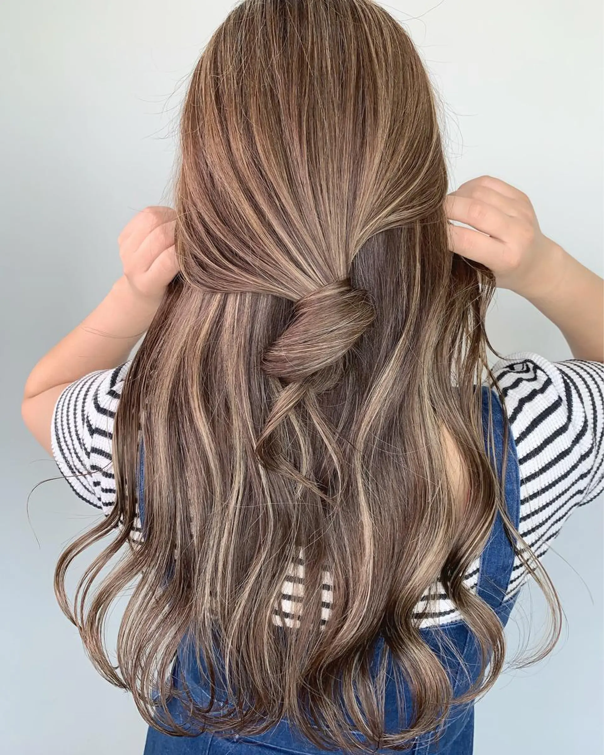 カラー ハイライトカラー LINOET NAGOYA所属・中川 来紀のヘアスタイル