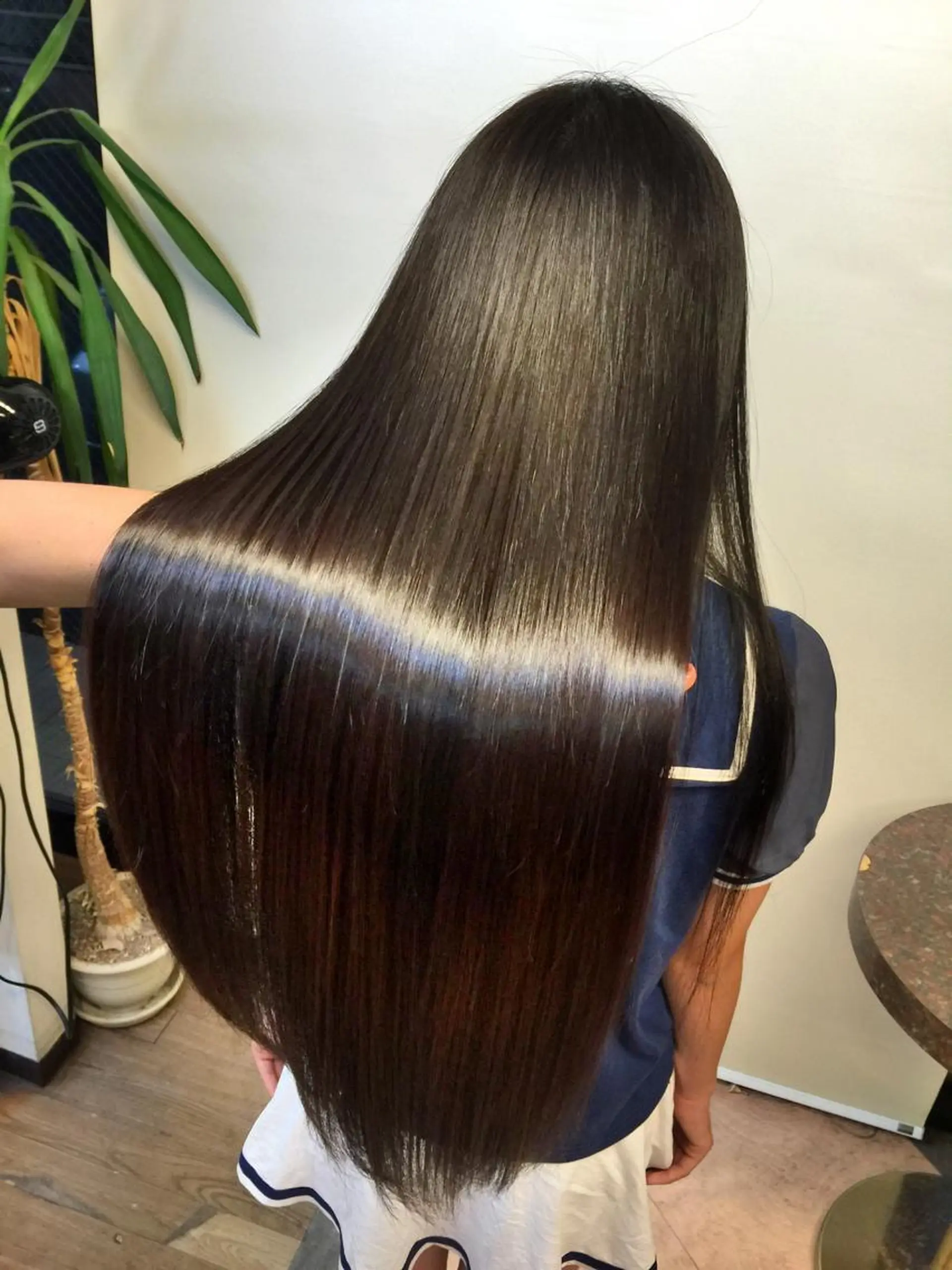 ショート ミディアム セミロング ロング トリートメント 👑圧倒的カラー👑 佐々木祐希のヘアスタイル