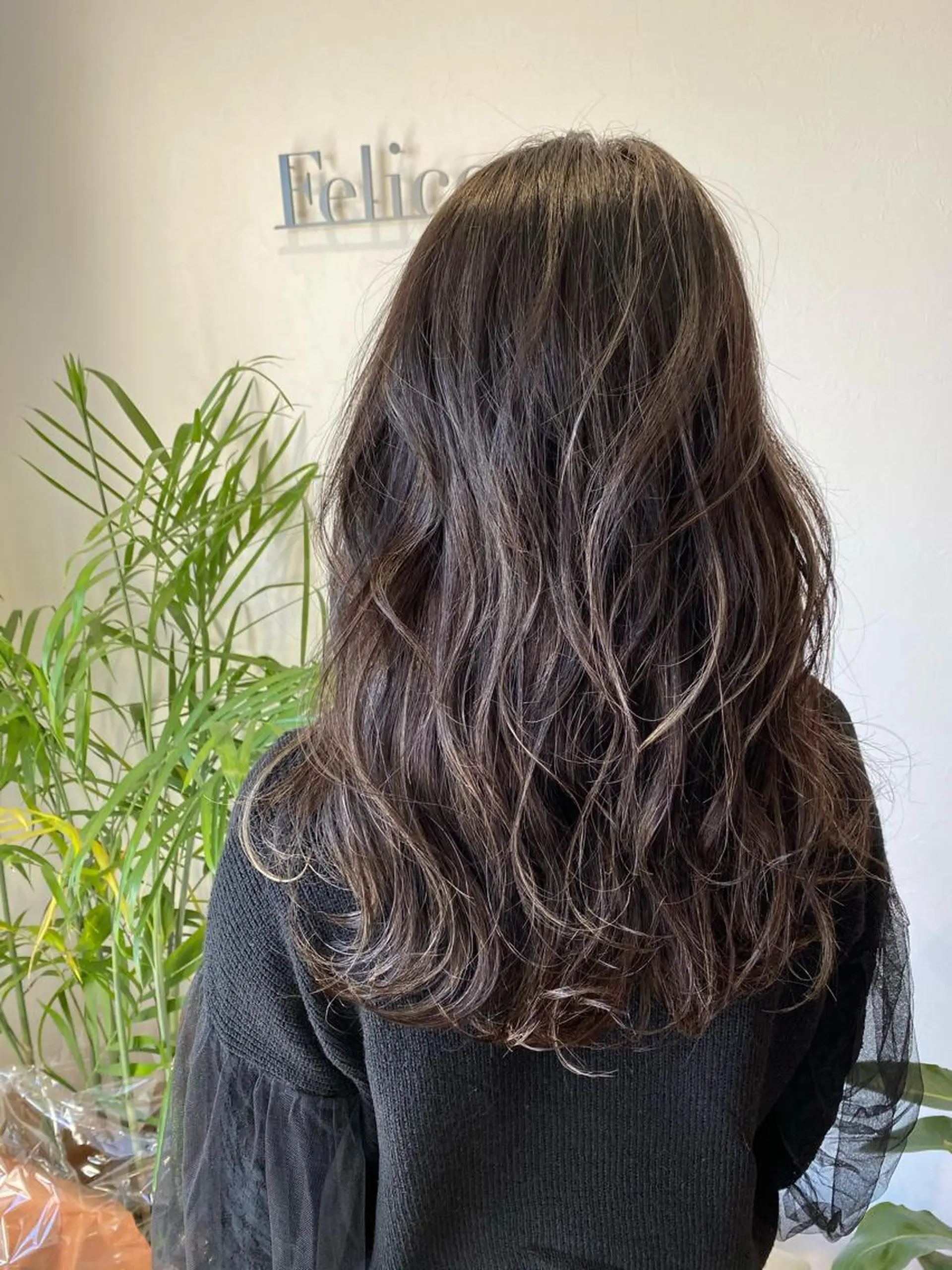 セミロング 粕川 達哉のヘアスタイル