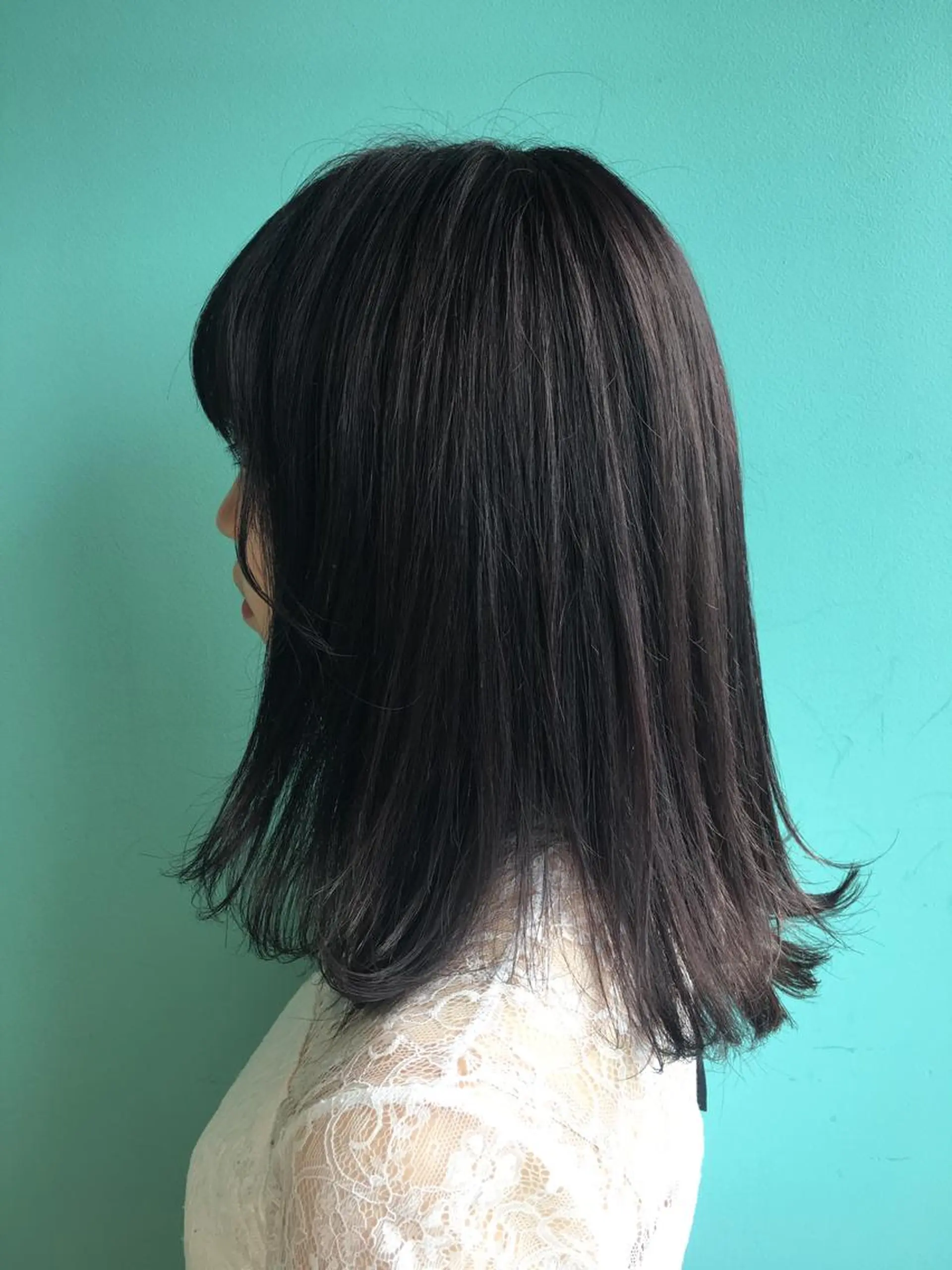 セミロング カラー さかい なつみのヘアスタイル