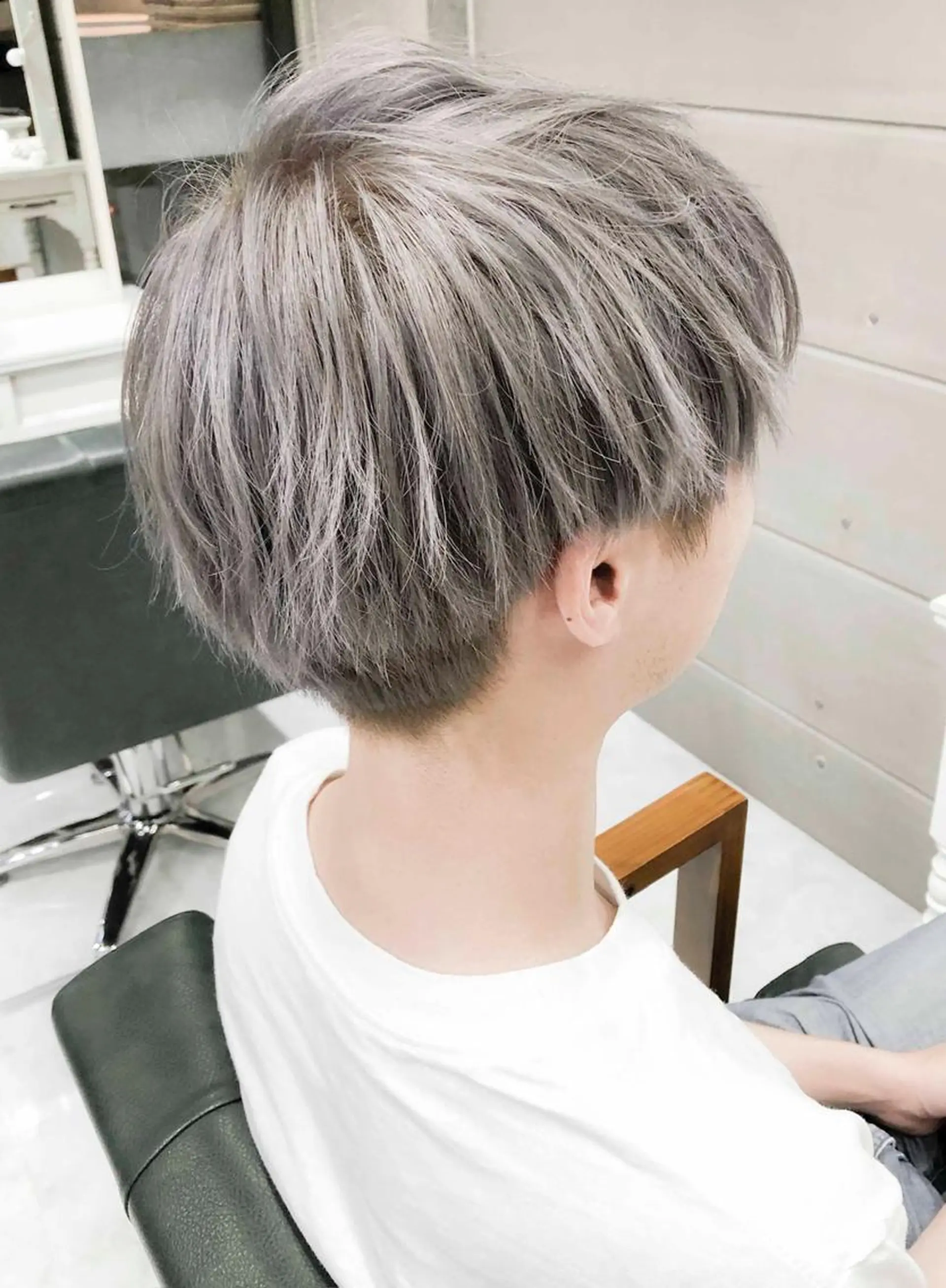 ショート カラー ヘアアレンジ メンズ メンズブリーチ メンズ韓国風 韓国マッシュ マッシュ ツーブロック 𝐑𝐈𝐍𝐊𝐀 🌷のヘアスタイル