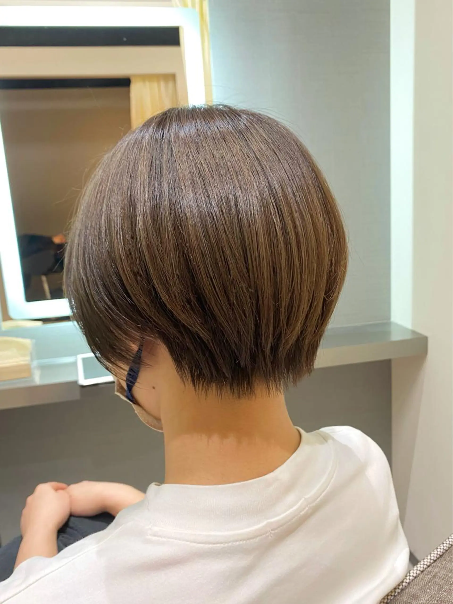 ショート カラー アイブロウ カット ヘアカラー トリートメント ショート　美髪 美容師🌿FUKUのヘアスタイル