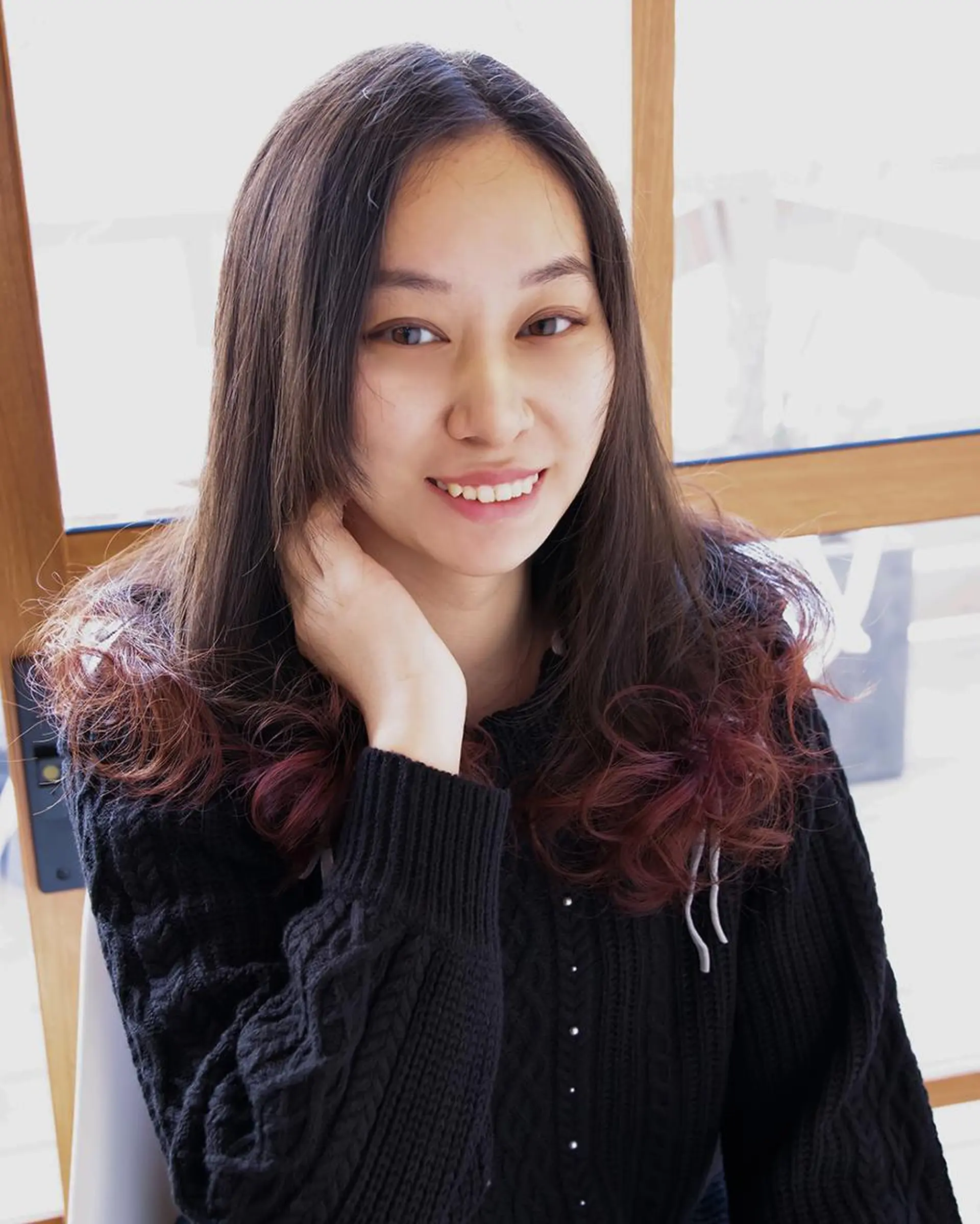 ロング カラー パーマ アッシュ レッドカラー バイオレットカラー ⬇格安クーポン掲載⬇ 🌈PERS🌈のヘアスタイル