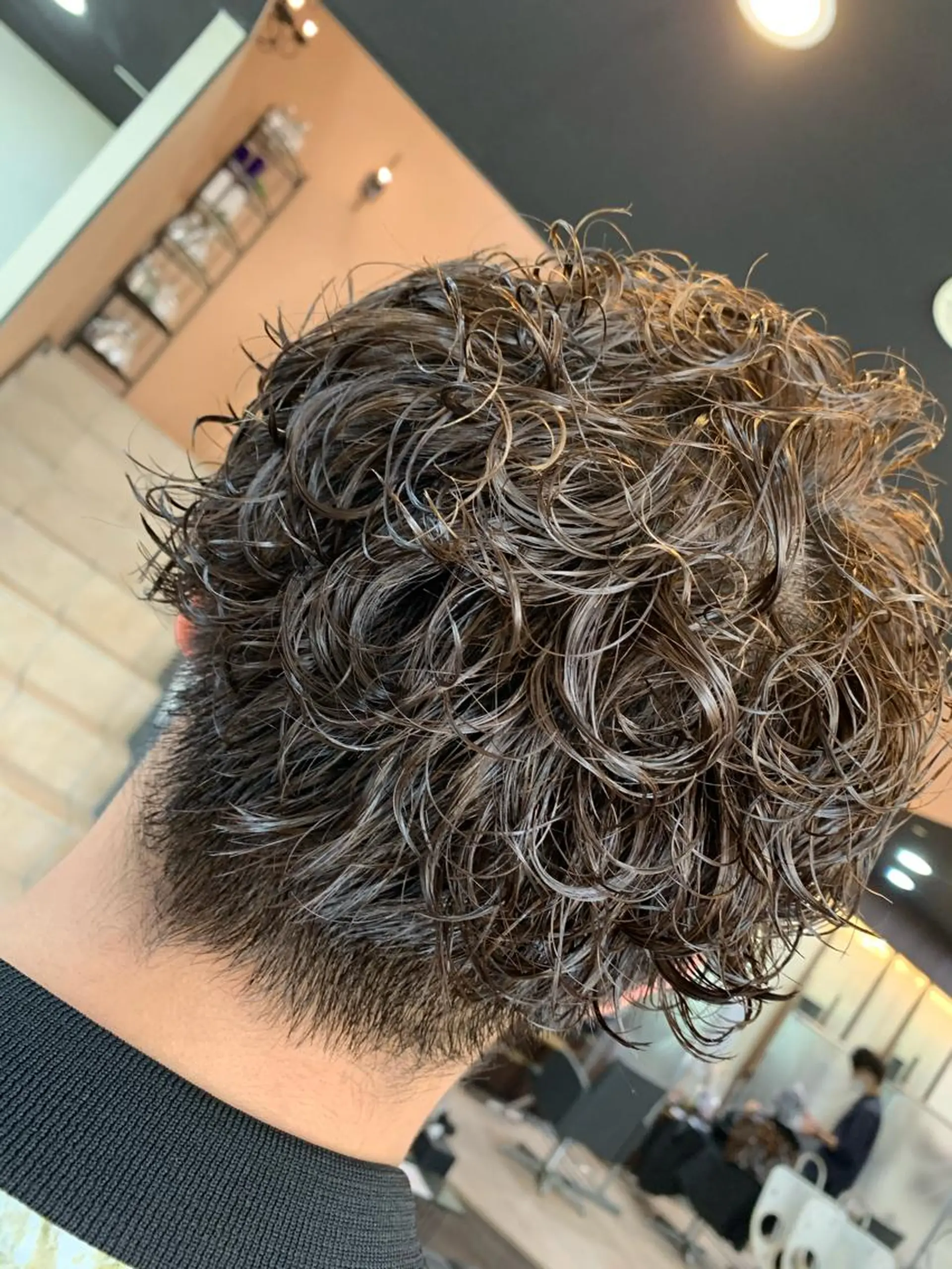 ミディアム パーマ Zina天王寺 CHIAKIのヘアスタイル