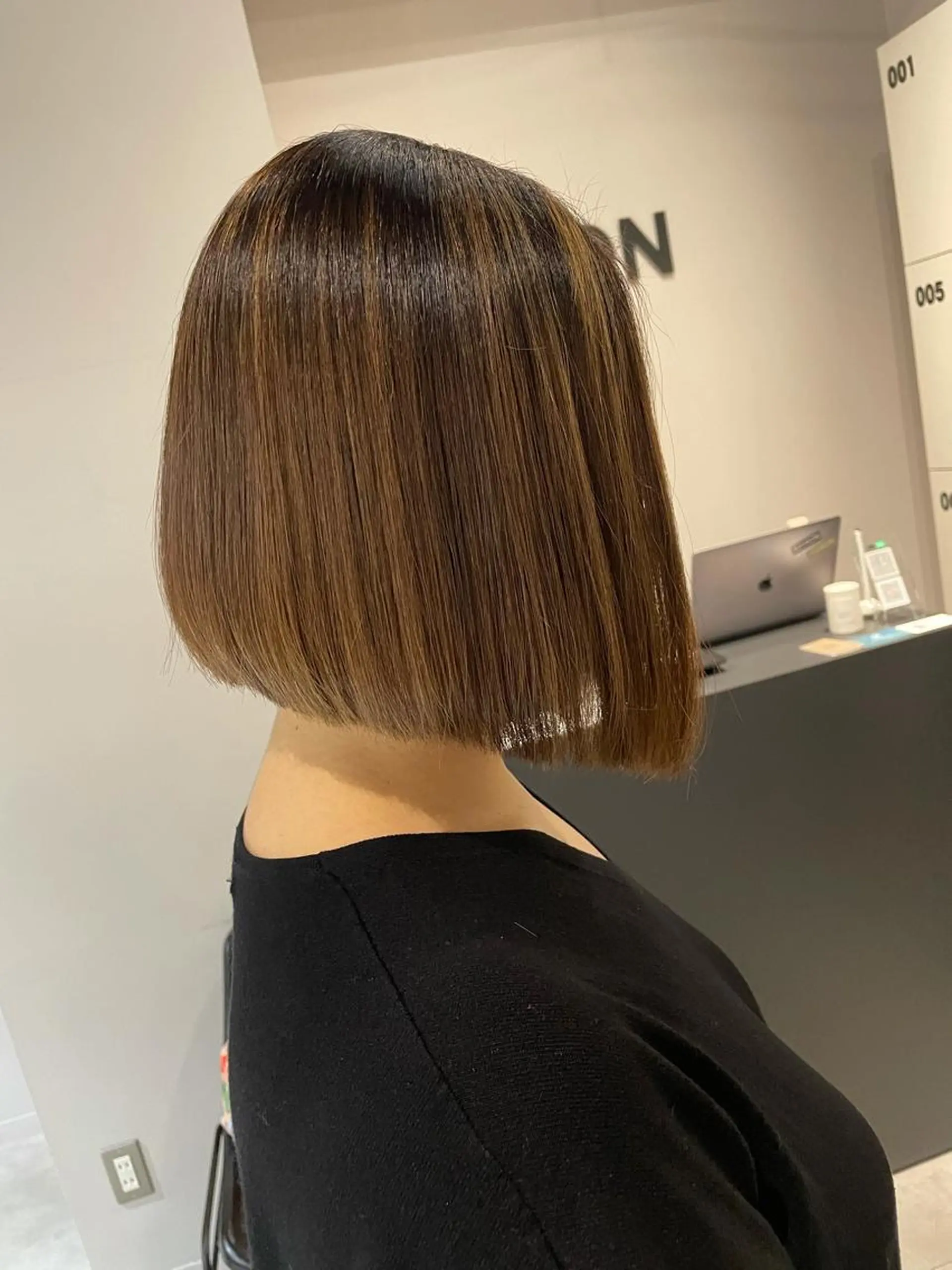 ショート カラー 酸性ストレート 縮毛矯正 トリートメント ブリーチ👩‍🦳/ ‪✂︎MANAMIのヘアスタイル