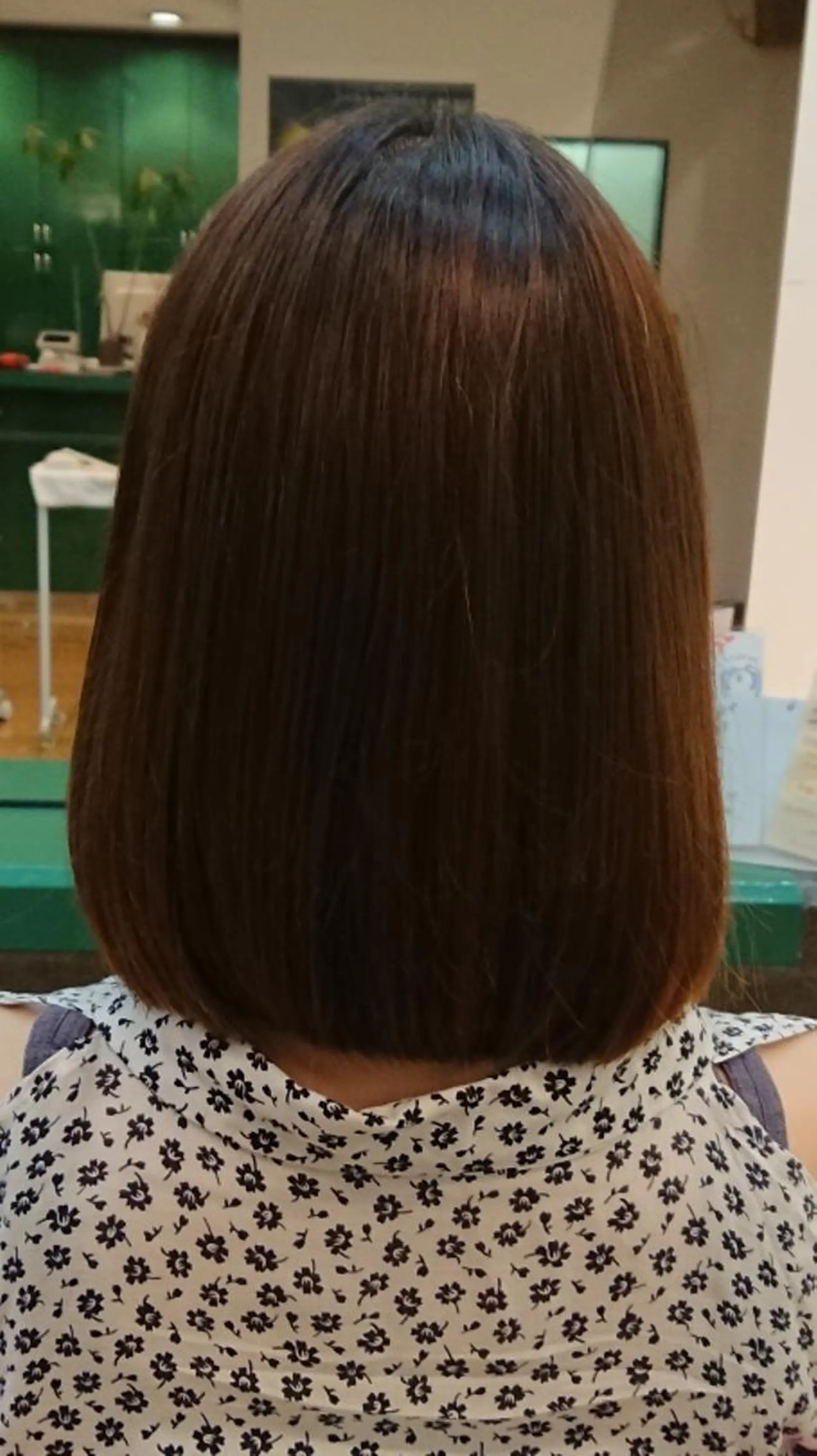 ミディアム 原 萌香のヘアスタイル