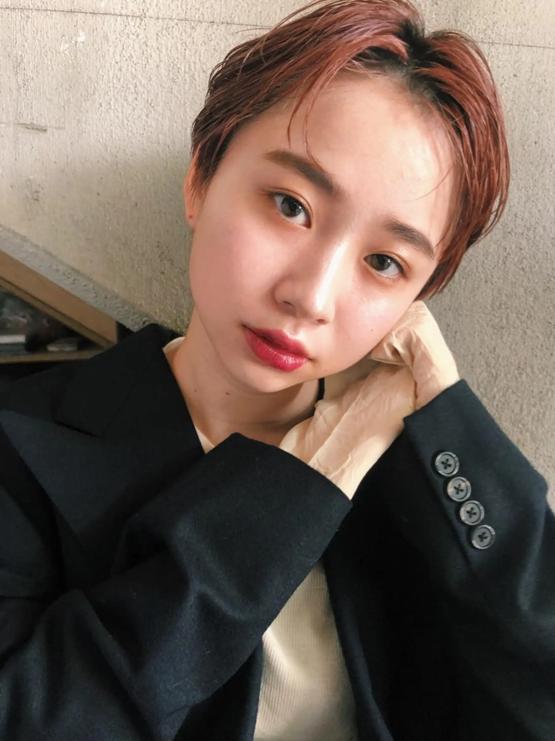 ショート カラー パーマ/レイヤー 岩山丈一郎のヘアスタイル