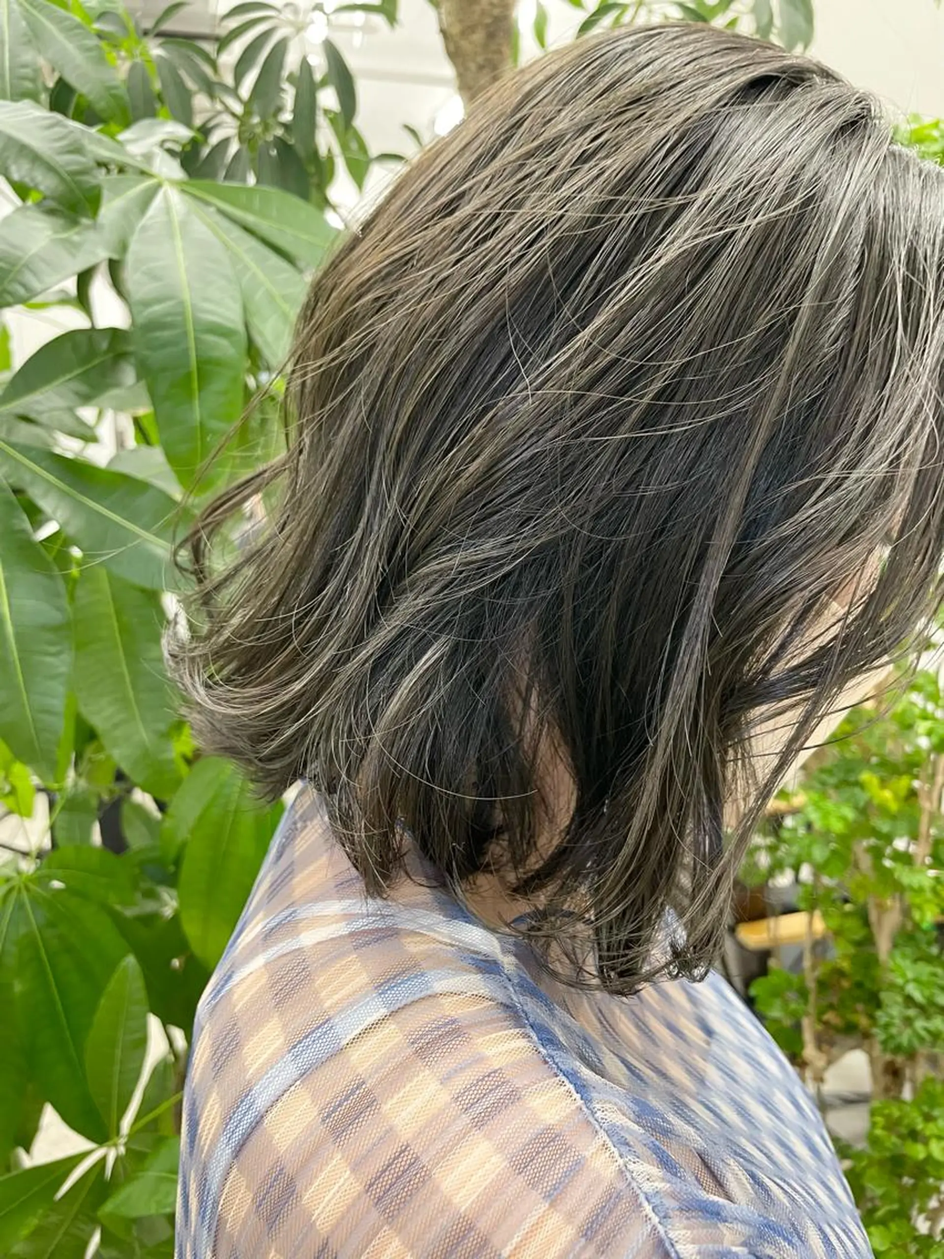 ミディアム カラー オリーブカラー じゅんな VENICE/船橋駅のヘアスタイル