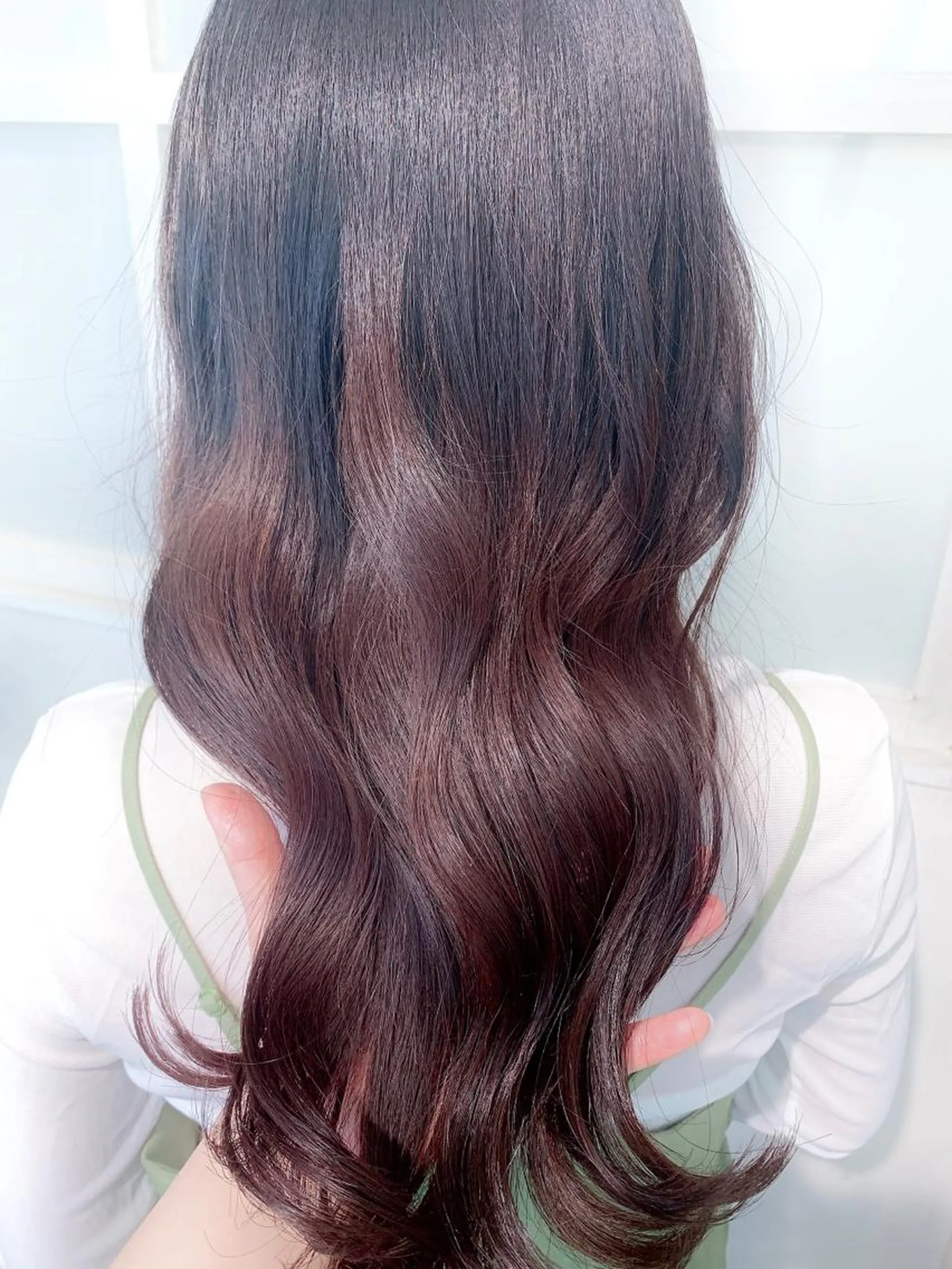 ロング 🦋ミルクティーベー ジュ🦋mayukiのヘアスタイル