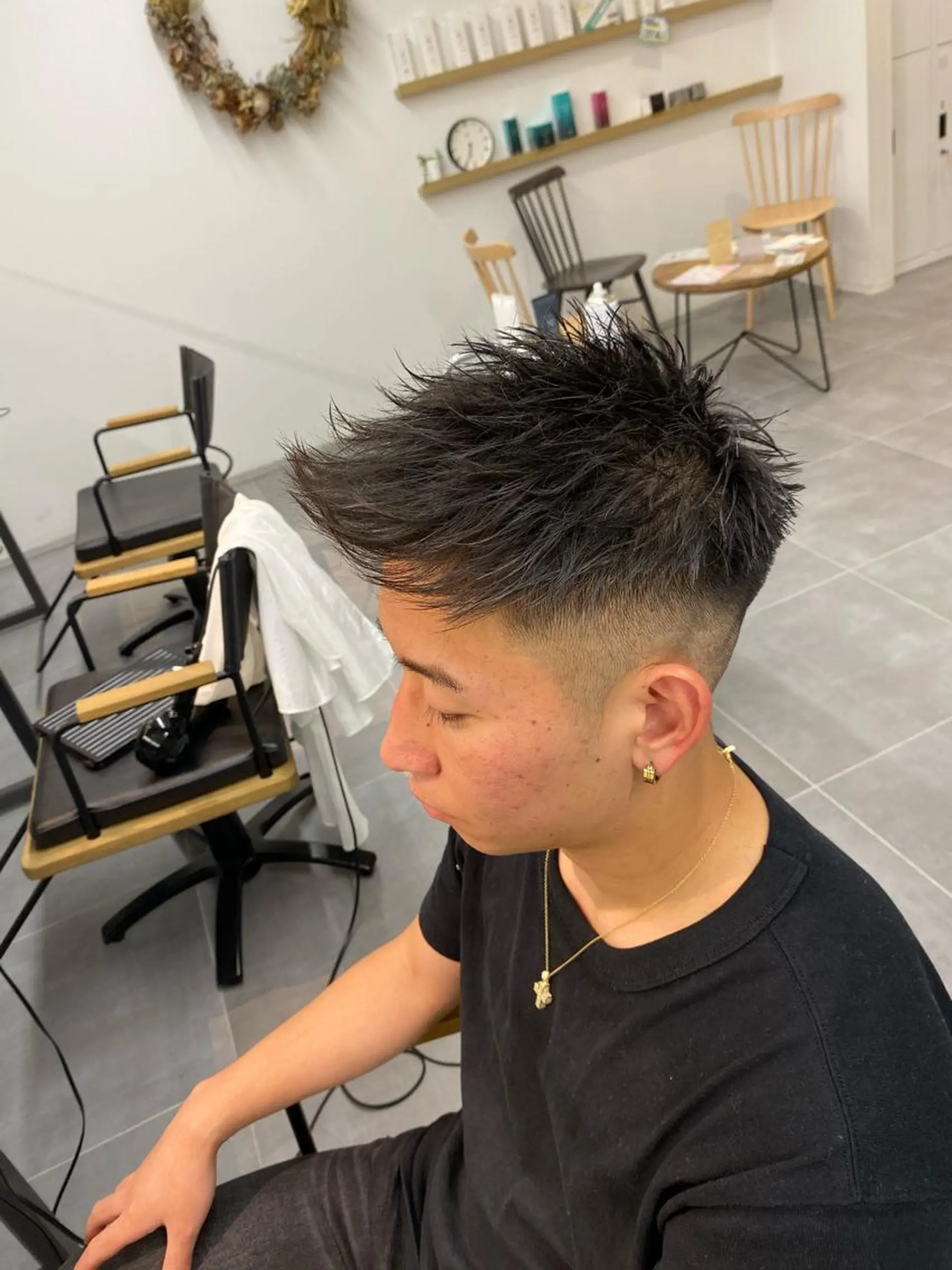ショート メンズ フェードカット 刈り上げ ショートヘア men's salon WAVE所属・鍋島 拓真のヘアスタイル