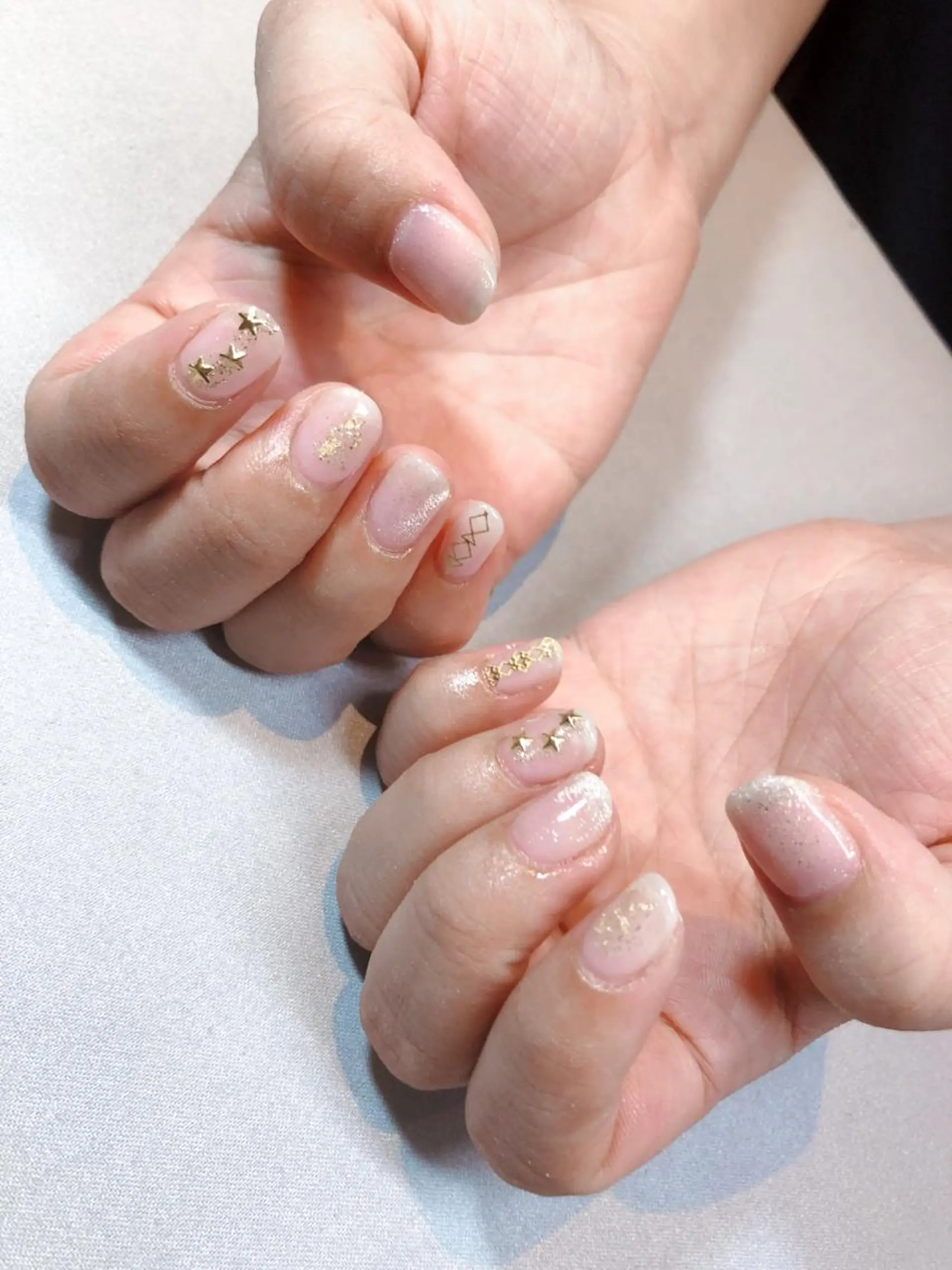 ネイル iiloo aromaworksのネイルデザイン