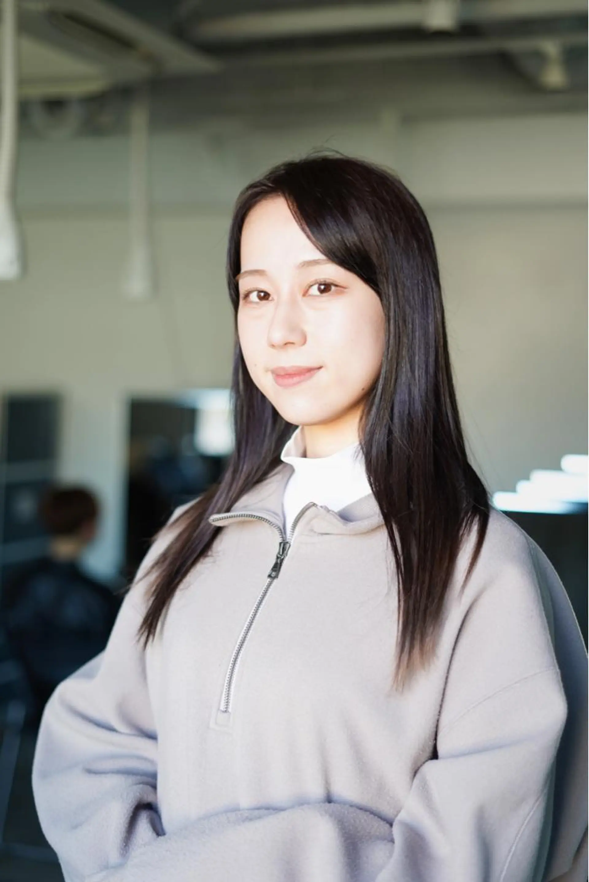 カラー ベージュカラー ブリーチ ダブルカラー ホワイトベージュ 大江 海斗のヘアスタイル