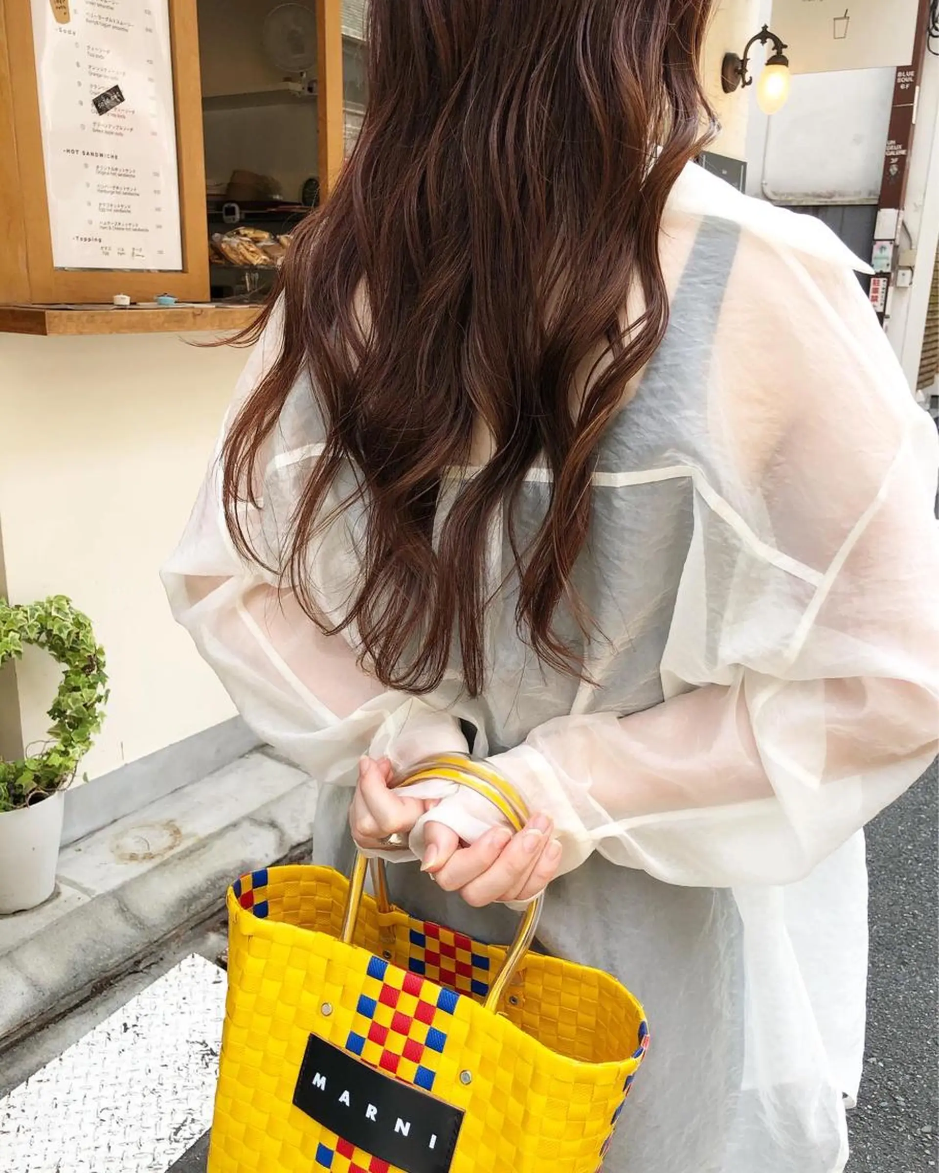 ロング カラー luve heart's And Be  minamisemba所属・脇坂 佳世の眉毛・アイブロウイメージ