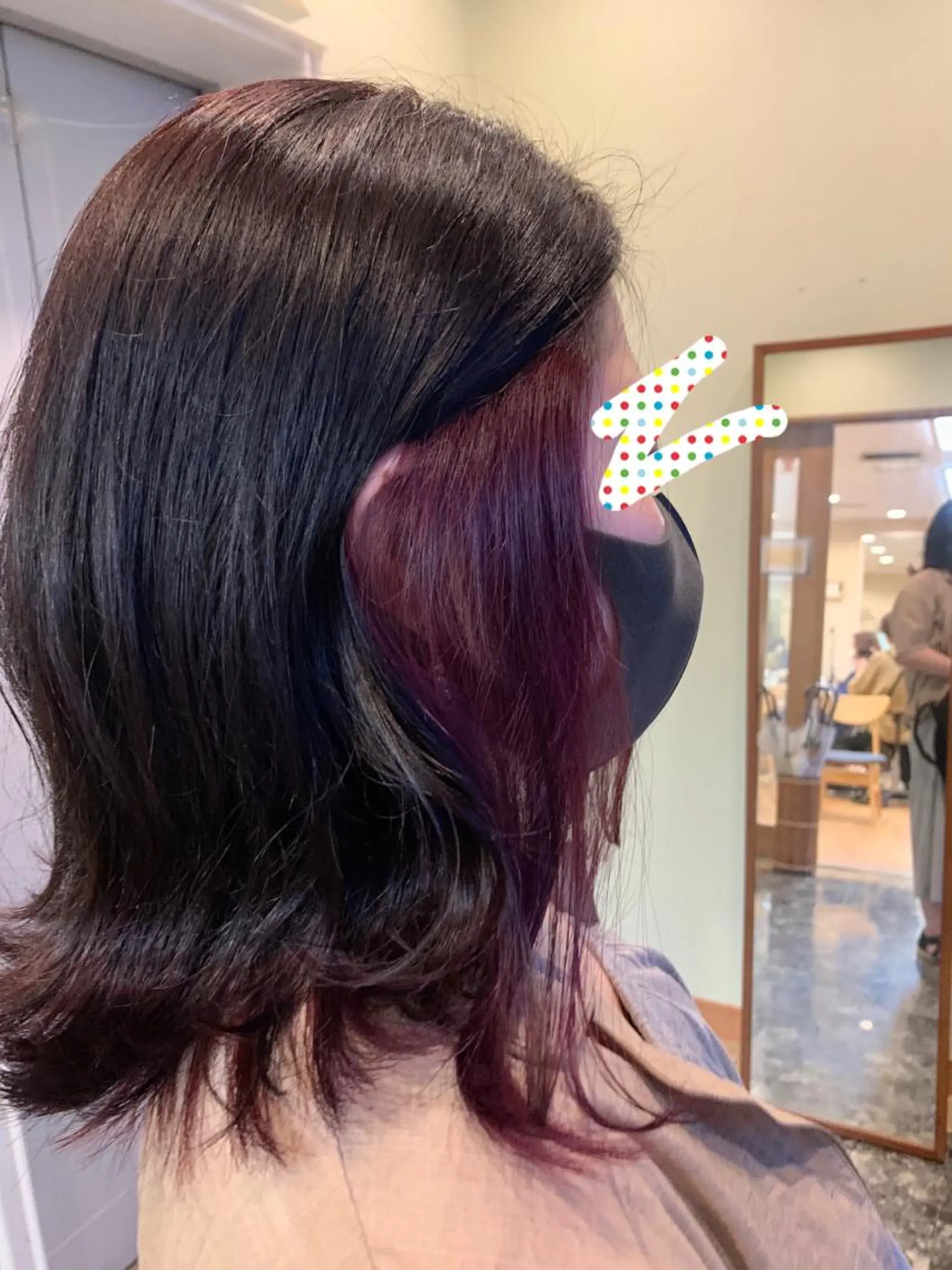 セミロング カラー インナーカラー ピンクカラー ピンクパープル パープルカラー ヘアカラー yuri🌼 NUMBER 天王寺のヘアスタイル