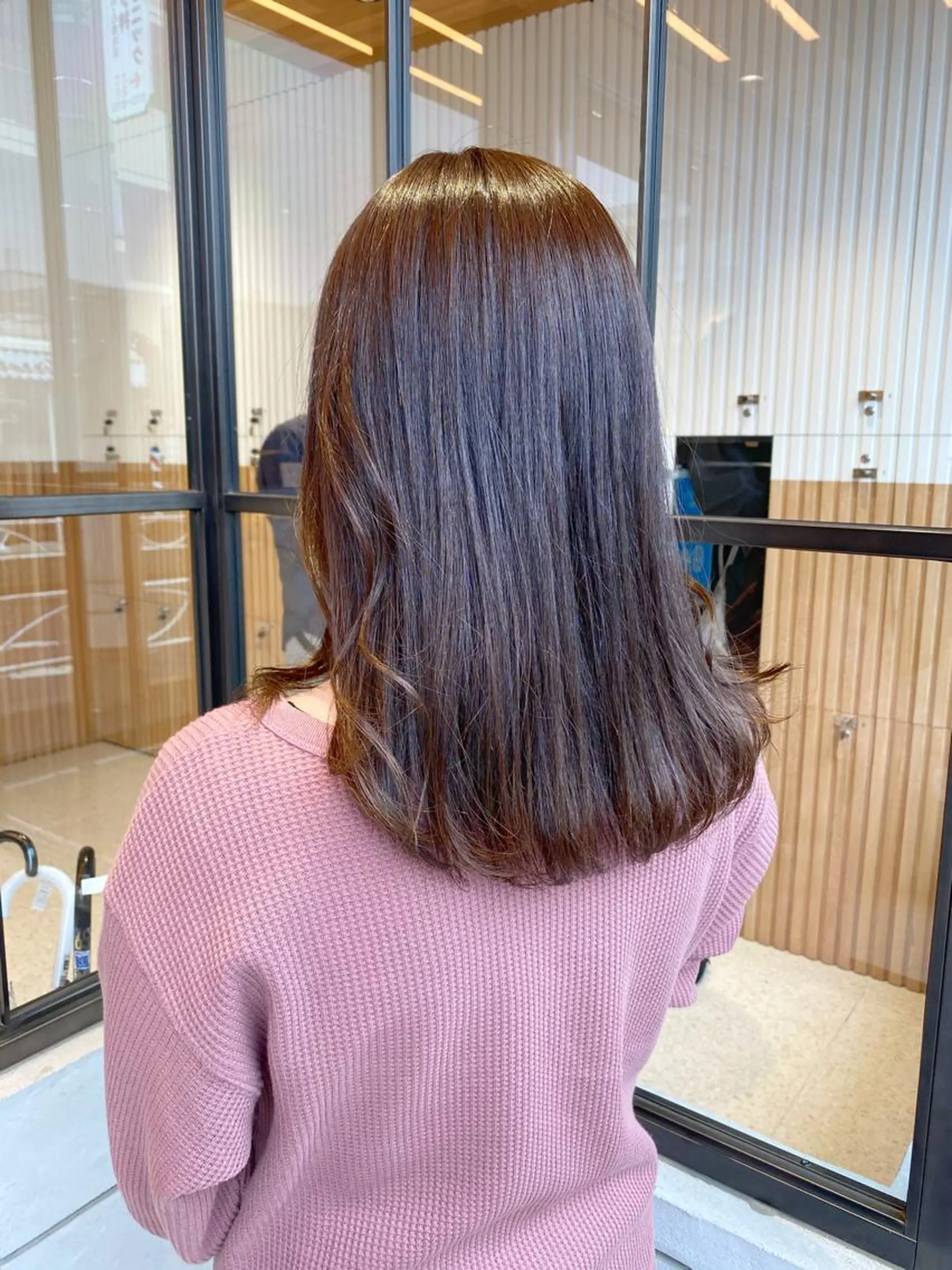 ミディアム カラー ベージュカラー ブリーチ 透明感カラー デザインカラー ラベンダーカラー カット ヘアカラー トリートメント ボブ/ハイトーン 立川loose 下田のヘアスタイル