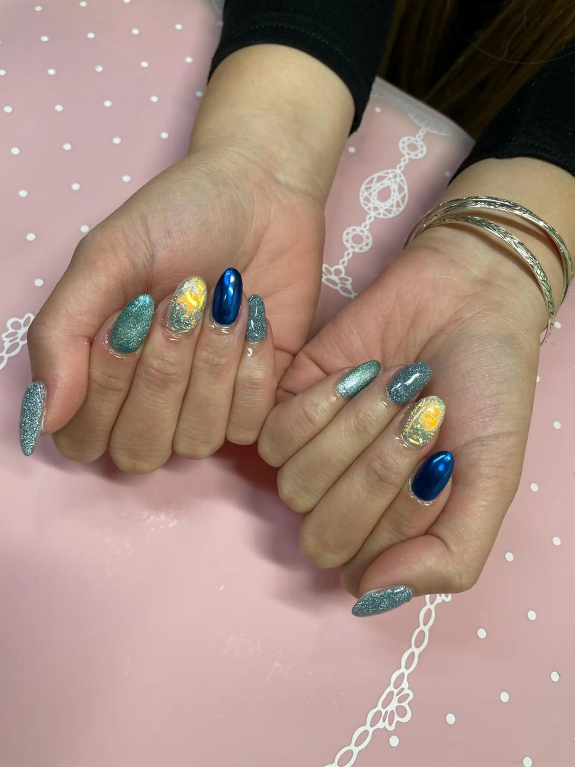 ミディアム ネイル フラッシュネイル マグネットネイル ミラーネイル ハンドネイル 《LB》ラブリエ Nail&eyeのマツエク・マツパデザイン