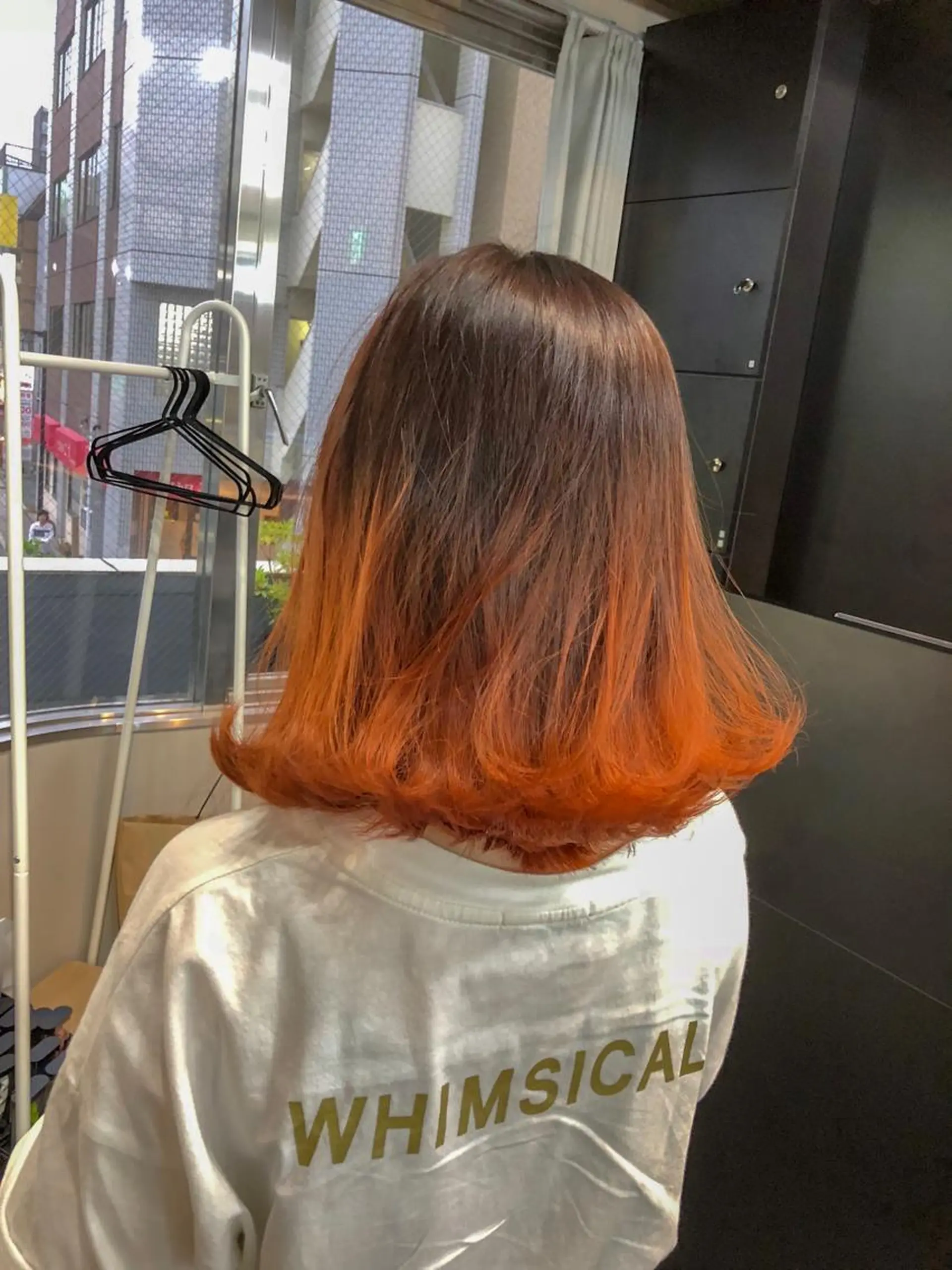 ミディアム カラー アッシュ バレイヤージュ ベージュカラー ブルーカラー ブルージュ 立川、北口.ans 黒木 和大のヘアスタイル