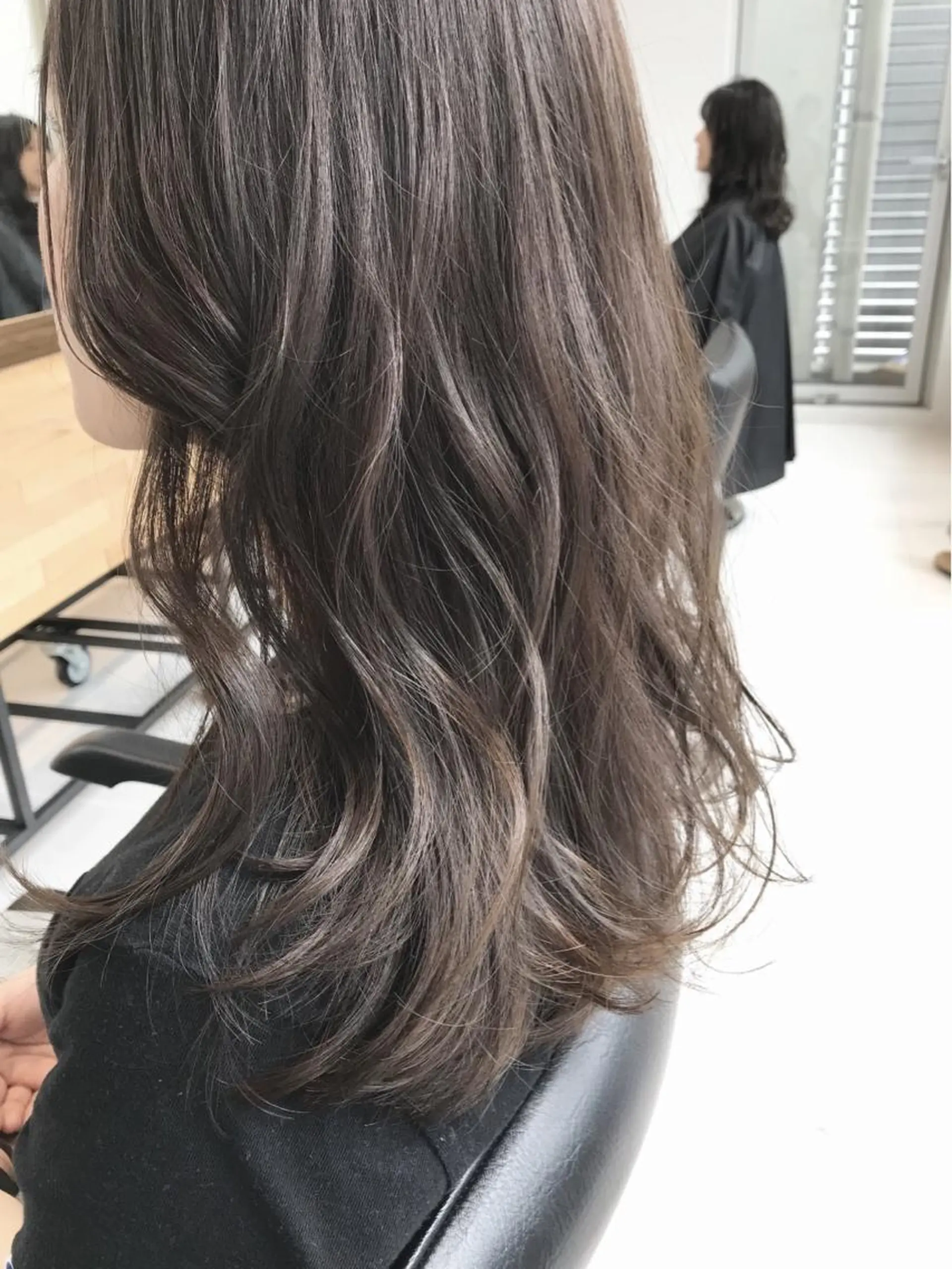 セミロング カラー パーマ ヘアアレンジ ナツメダ ダイキのヘアスタイル