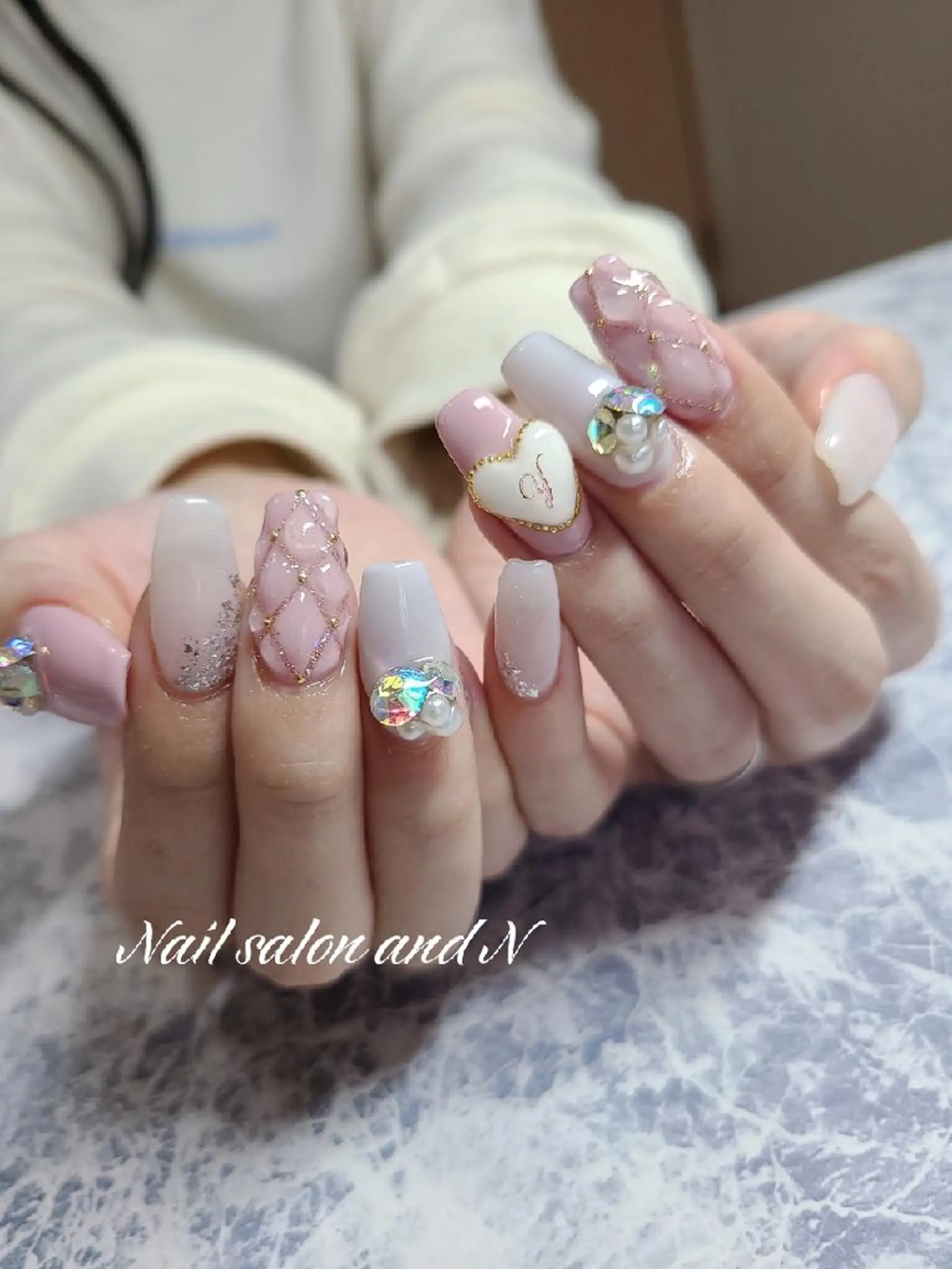 ネイル and Nのネイルデザイン