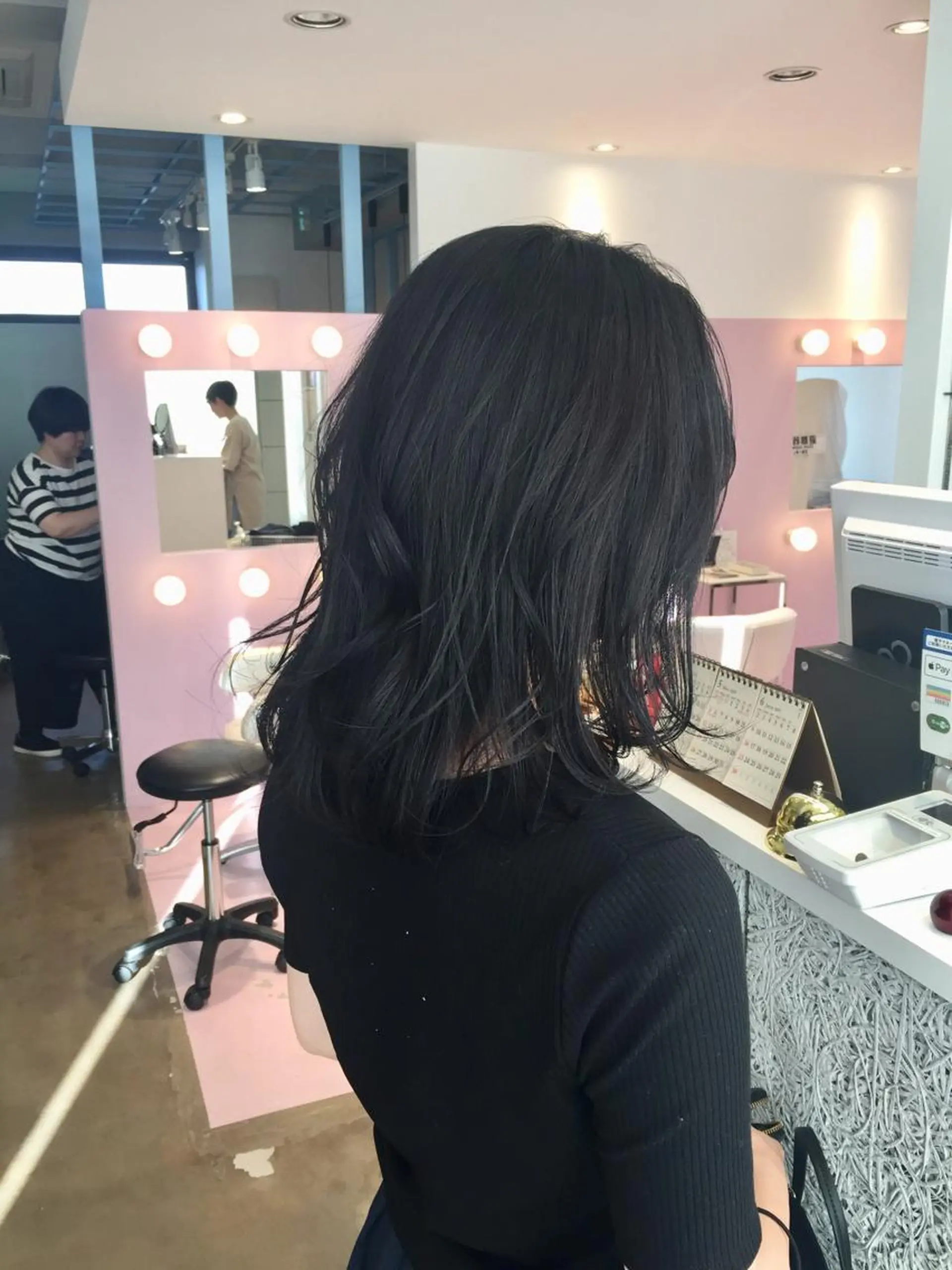 ミディアム カット ヘアカラー トリートメント ヘッドスパ 所渉/韓国レイヤー /ウルフカットのヘアスタイル