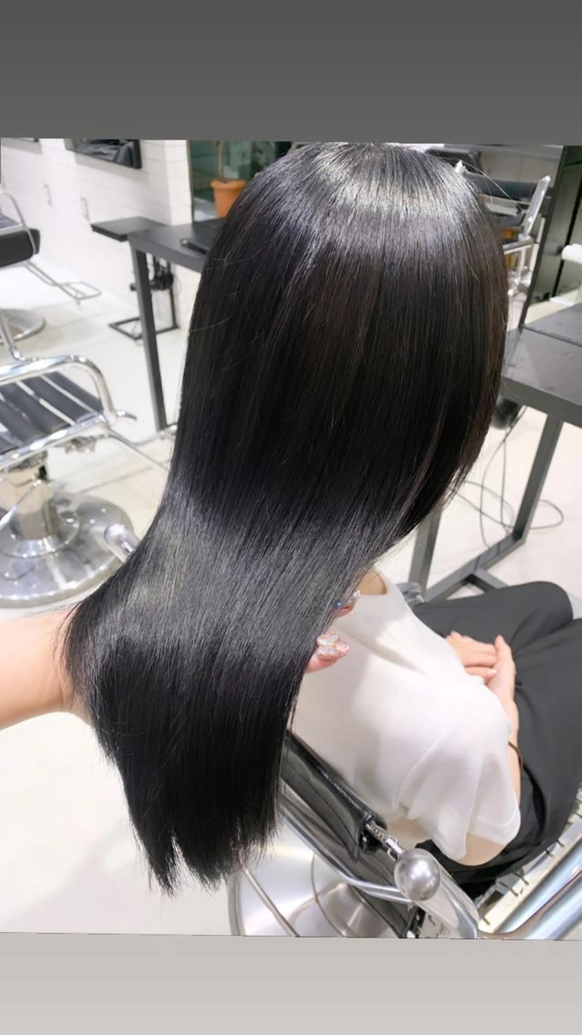 セミロング カラー カット ヘアカラー トリートメント ヘッドスパ ヘアセット 透明感/オリーブ/ グレージュ/YUKAのヘアスタイル