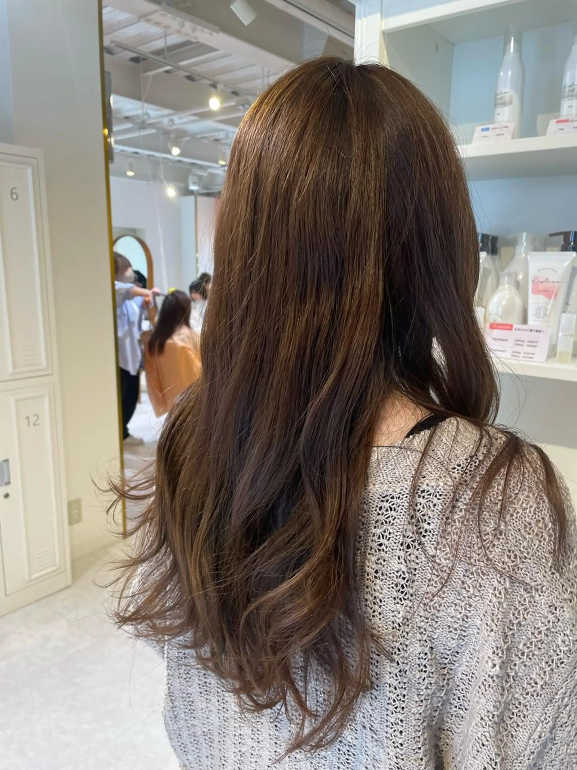 カラー アッシュ 透明感カラー ヘアカラー 和田 真依のヘアスタイル