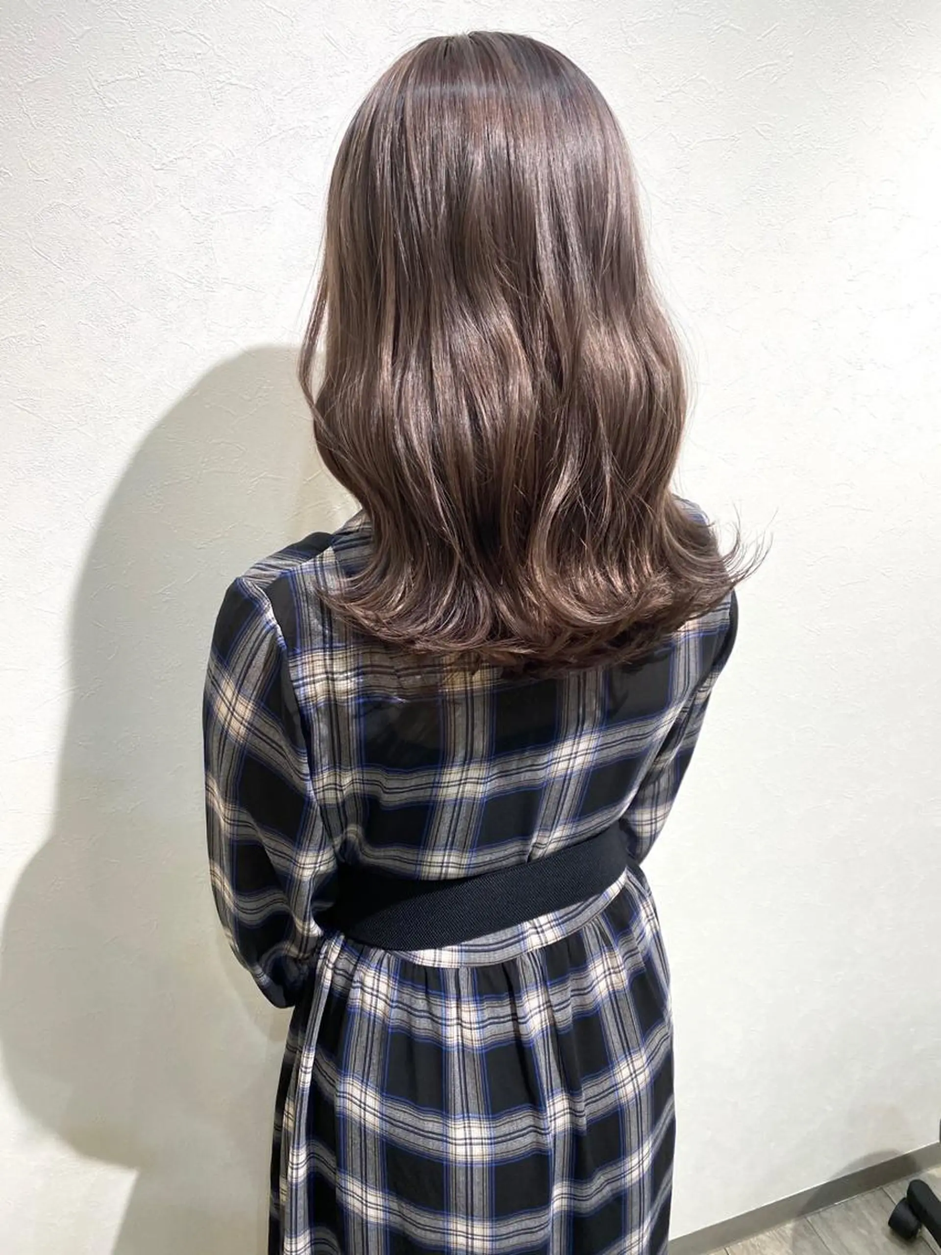 セミロング カラー LEO所属・坂井田 浩樹のヘアスタイル