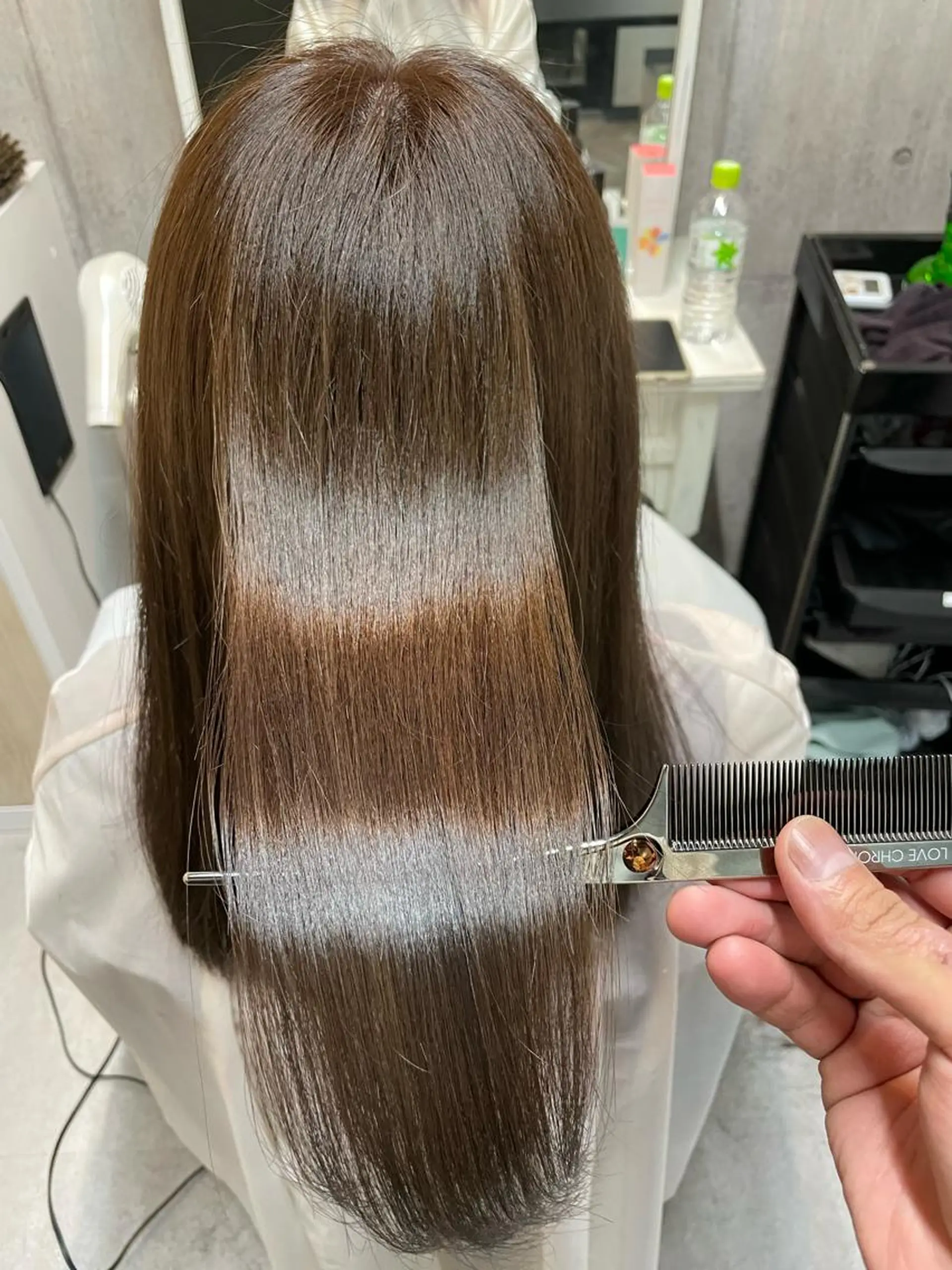 ミディアム カット ヘアカラー 縮毛矯正 トリートメント 髪質改善カラー特化 井上秀樹のヘアスタイル