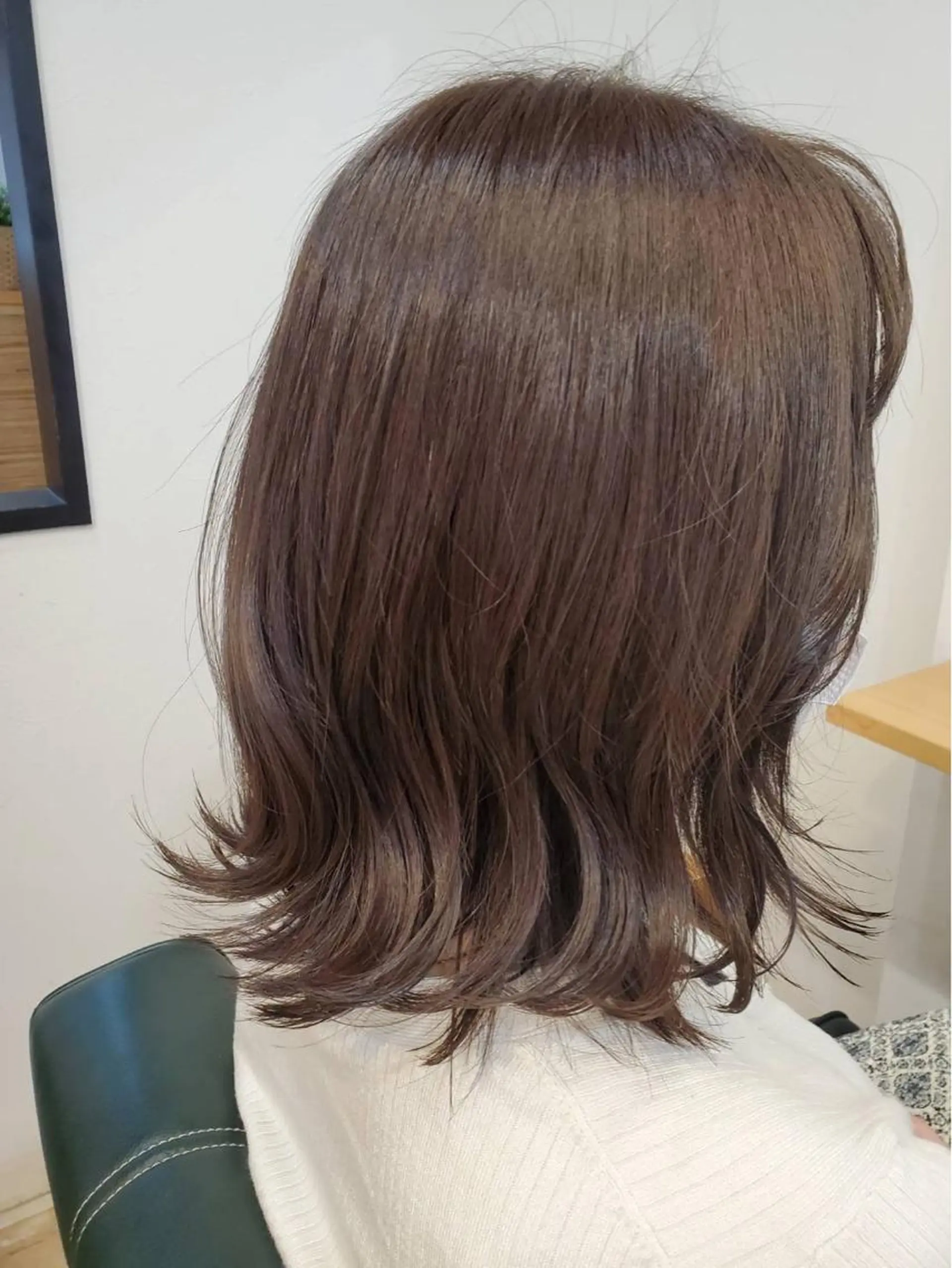 ミディアム 外国人風カラー トリートメント SALON   VILLAGE所属・酒井 実希子の眉毛・アイブロウイメージ