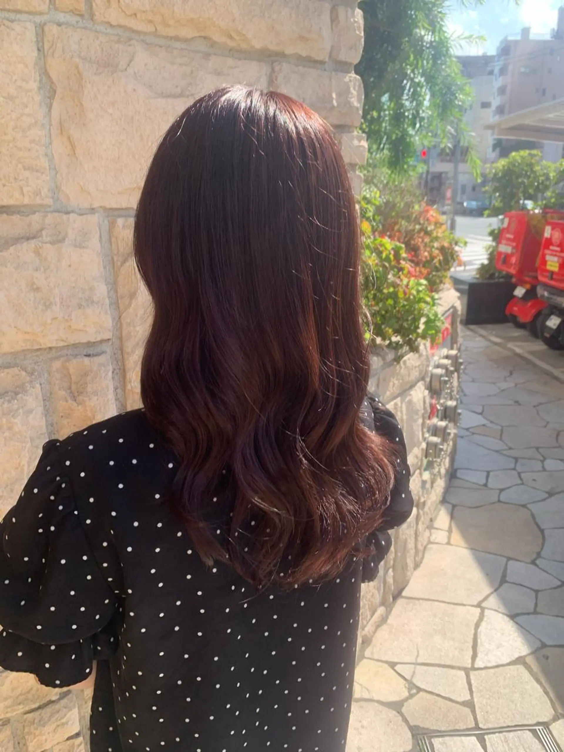 ロング ピンクブラウン Atelier NEWYORK　三ノ輪店所属・アトリエニューヨーク 三ノ輪店のヘアスタイル