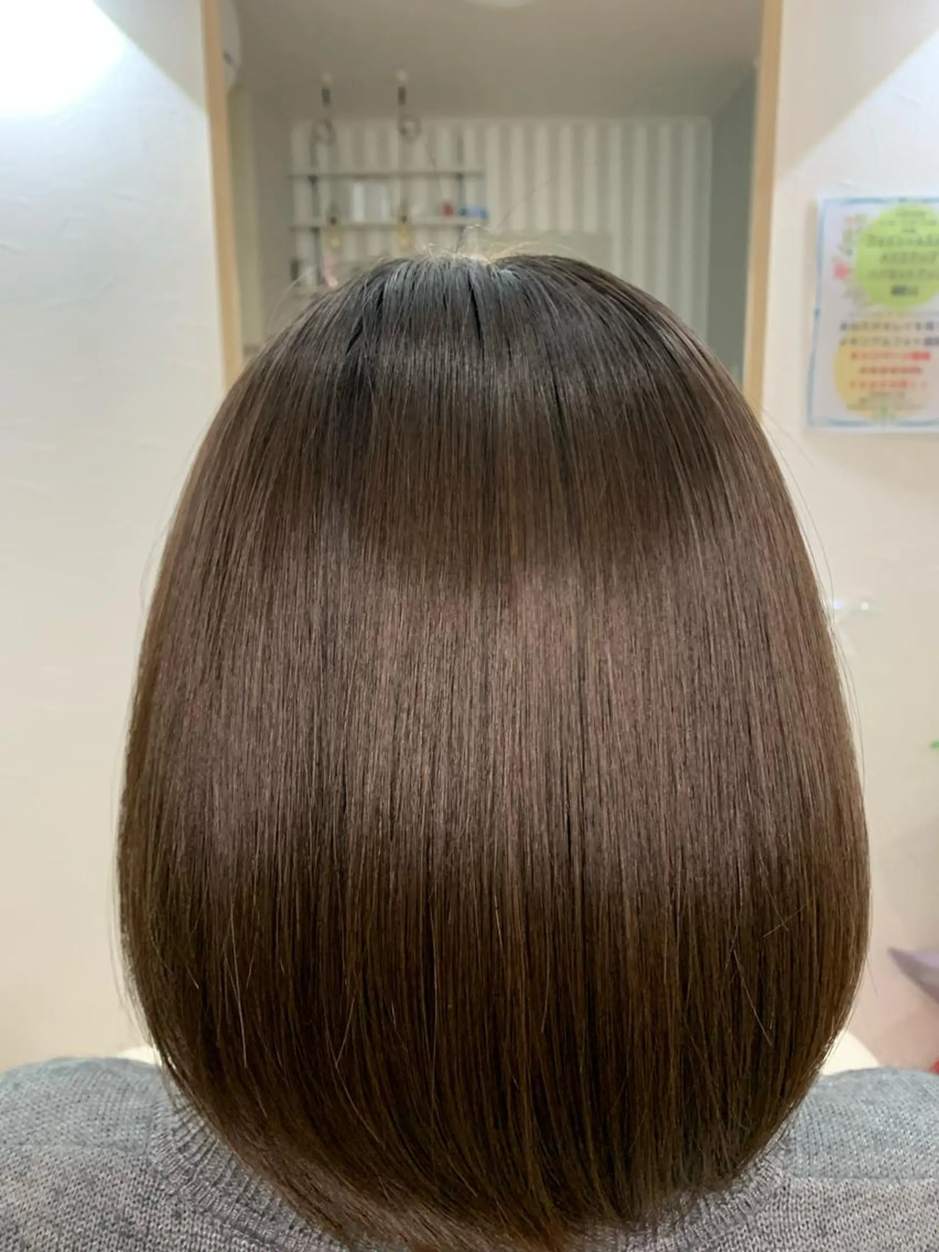 ミディアム 佐治 加奈子のヘアスタイル