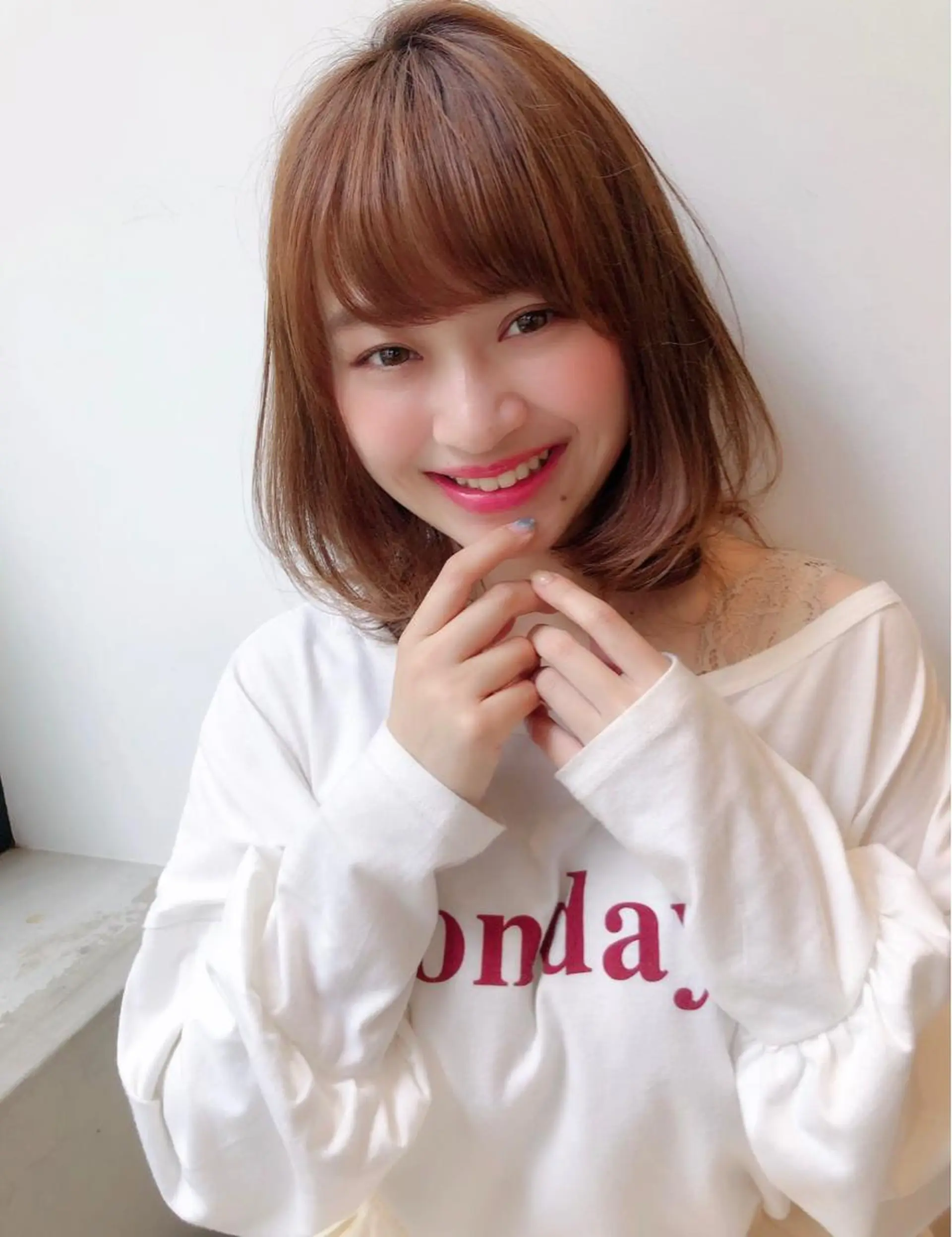 ミディアム 山本翔一郎 韓国顔周りレイヤーのヘアスタイル