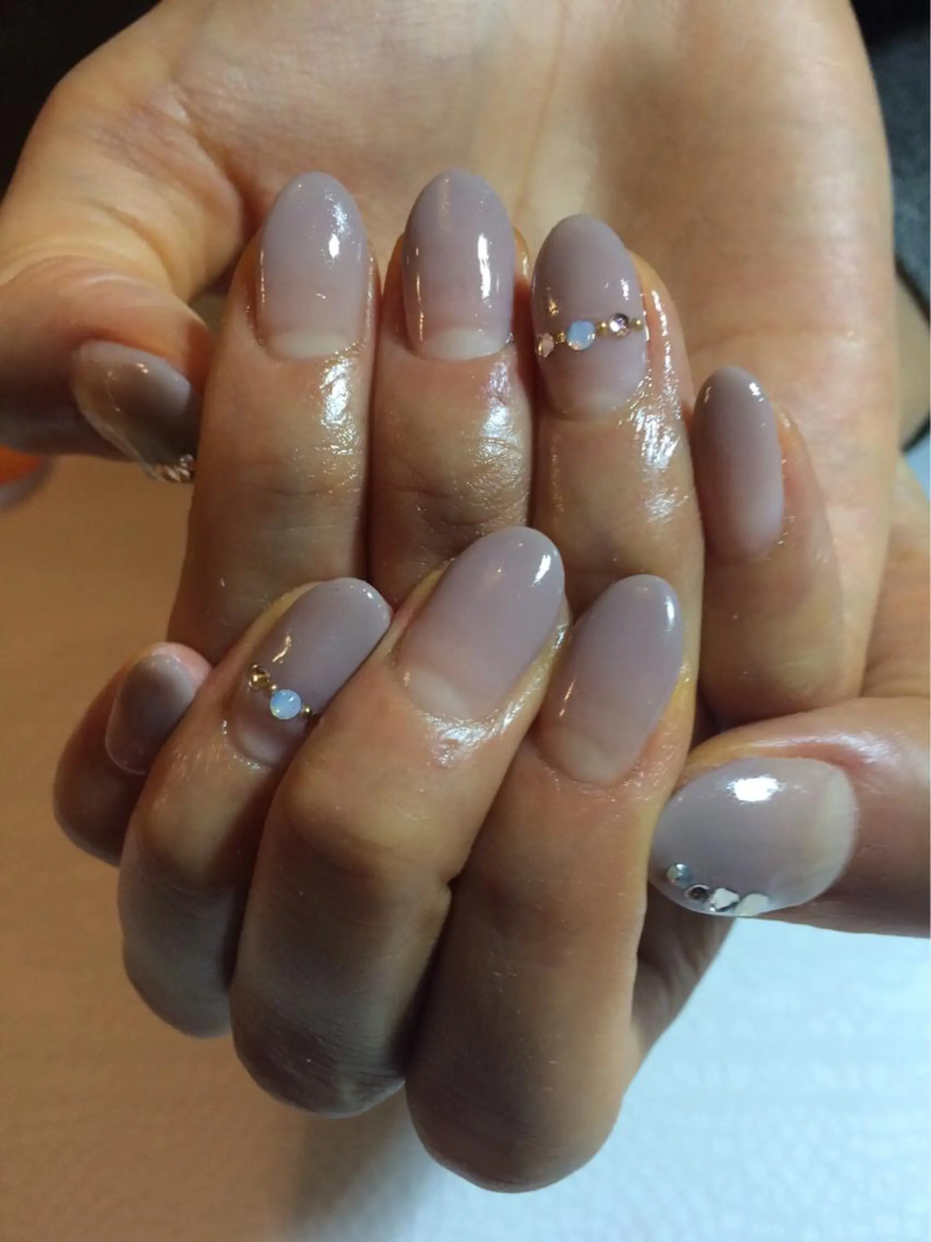 ネイル グラデーション シンプルネイル 古川 里美のネイルデザイン