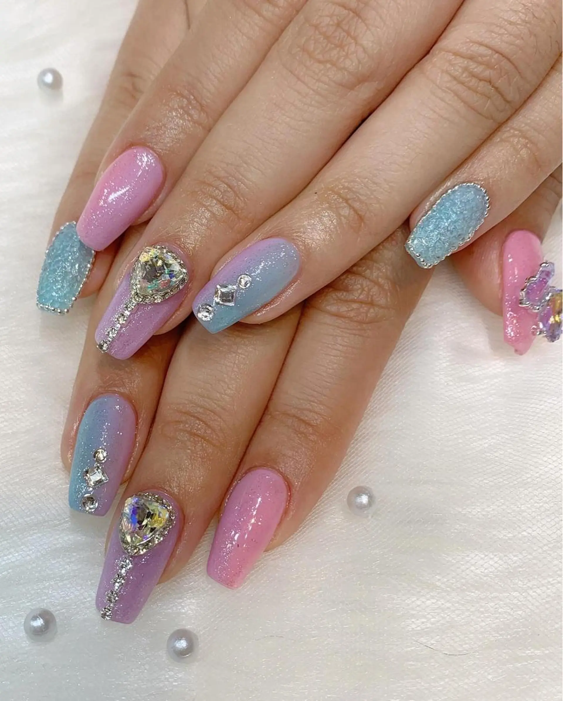 ネイル ハンドネイル glow_ nailのネイルデザイン